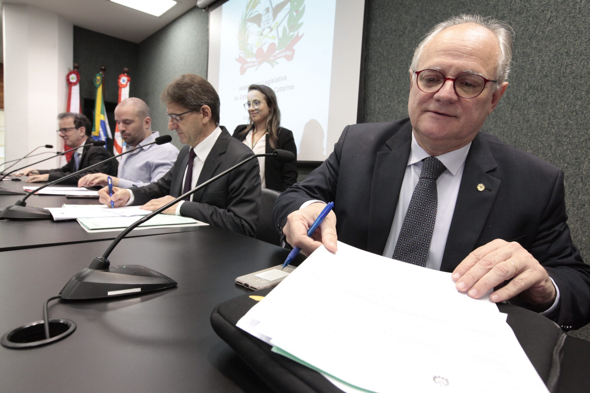 Alesc vai debater acidentes de trabalho, asma grave e Teste do Pezinho