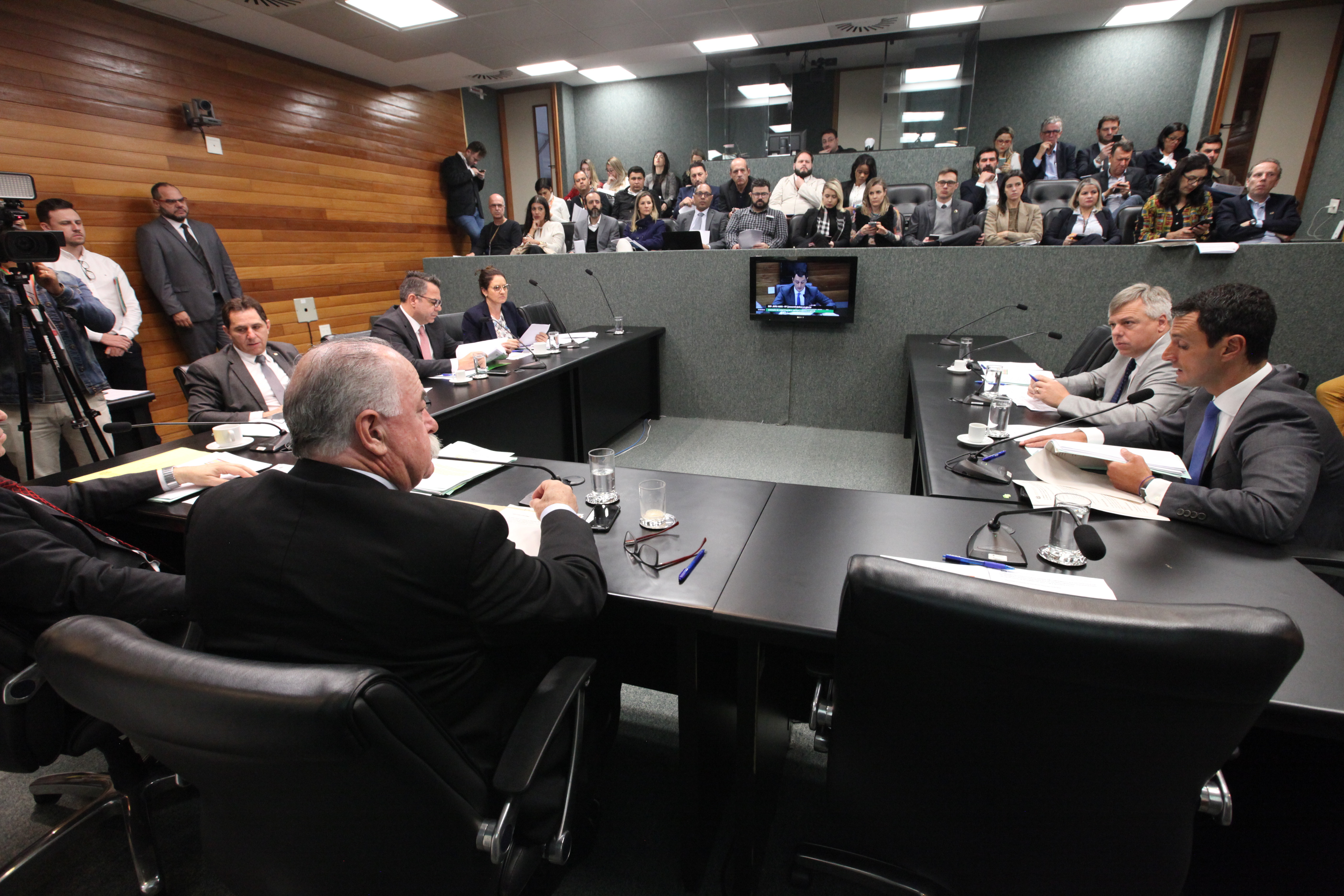 Comissão de Constituição e Justiça