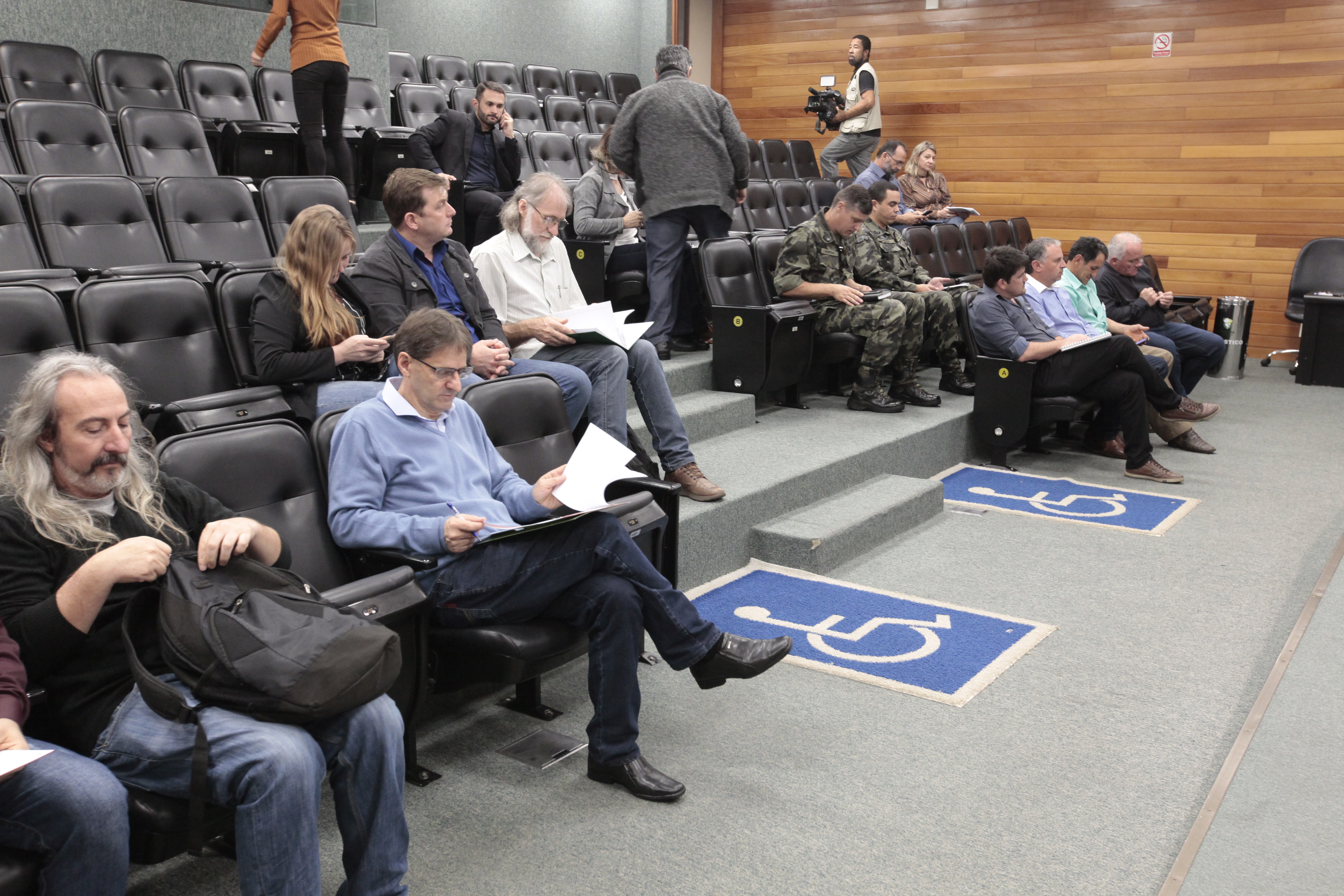 Reunião do Grupo de Trabalho Debate a Importância da Certificação para Uso da Flora Nativa