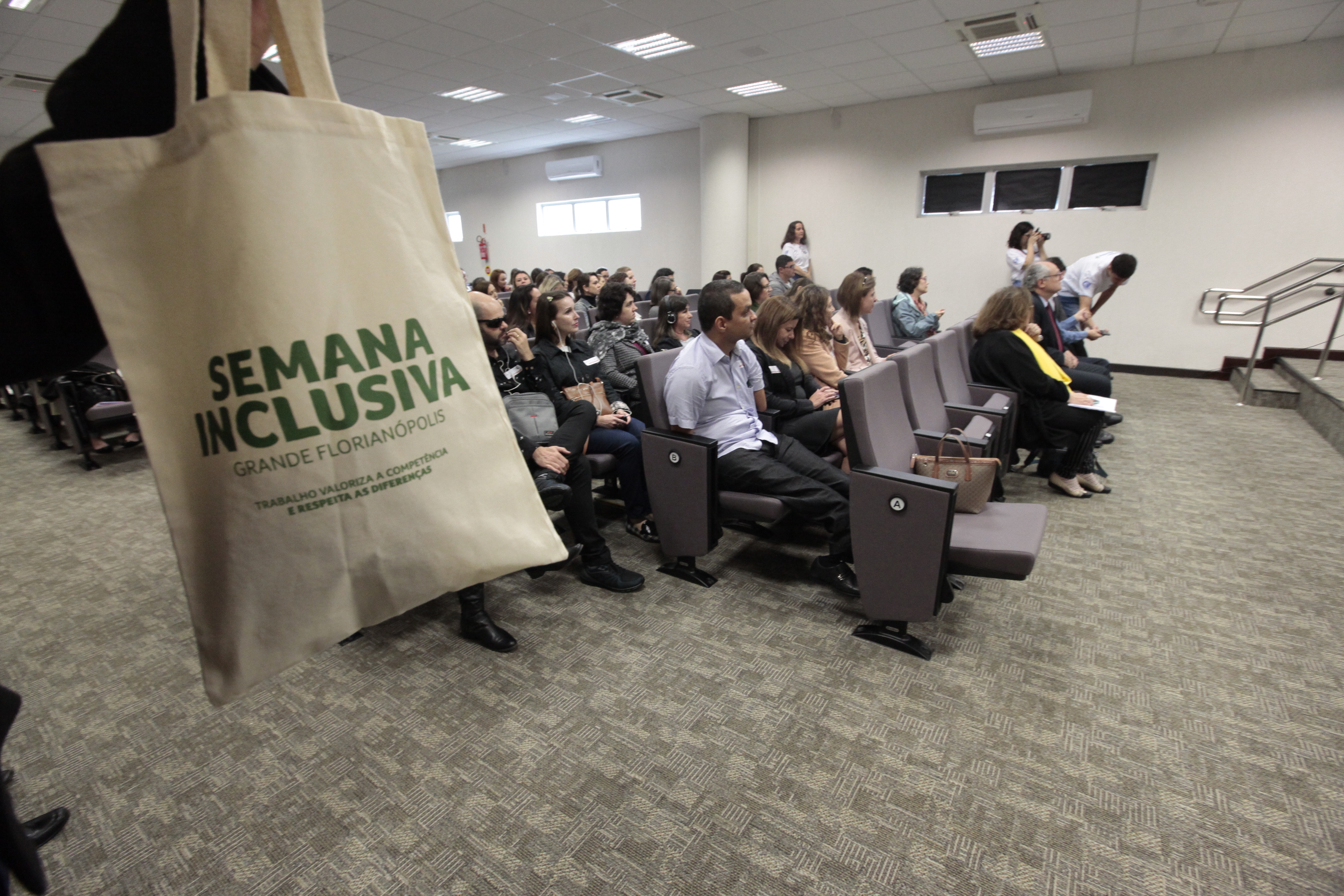 Seminário – A Diversidade da Pessoa com Deficiência e seu Protagonismo no Mundo do Trabalho