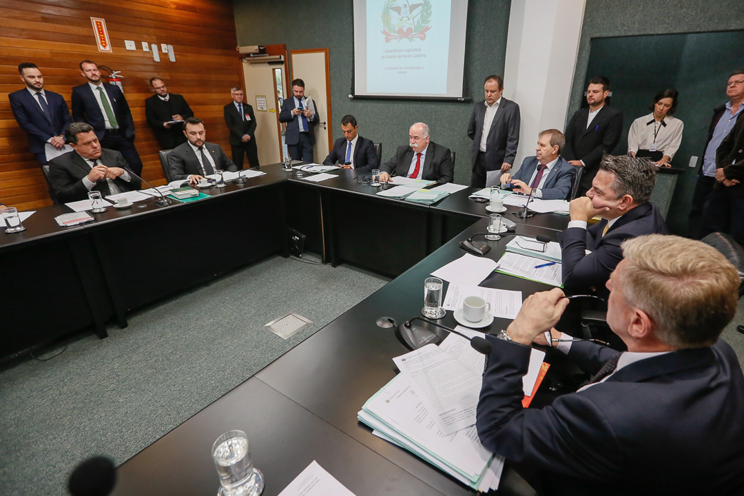 Comissão de Constituição e Justiça