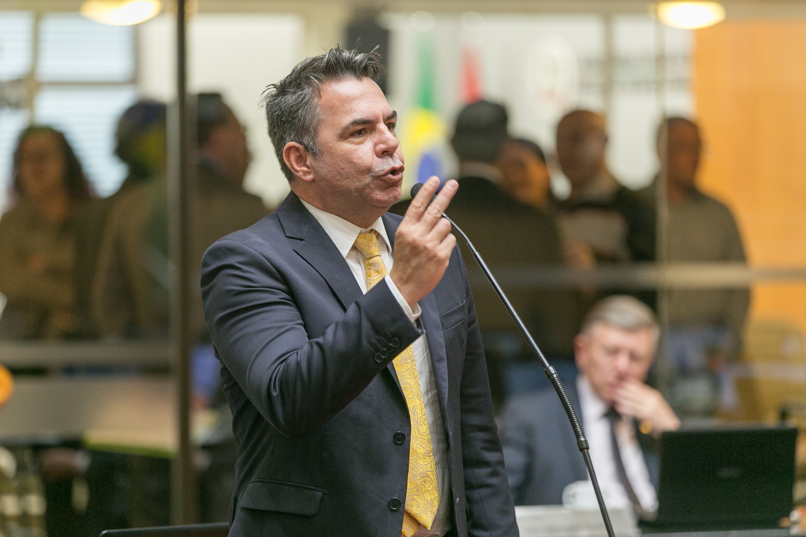 Deputado Luiz Fernando Vampiro (MDB)