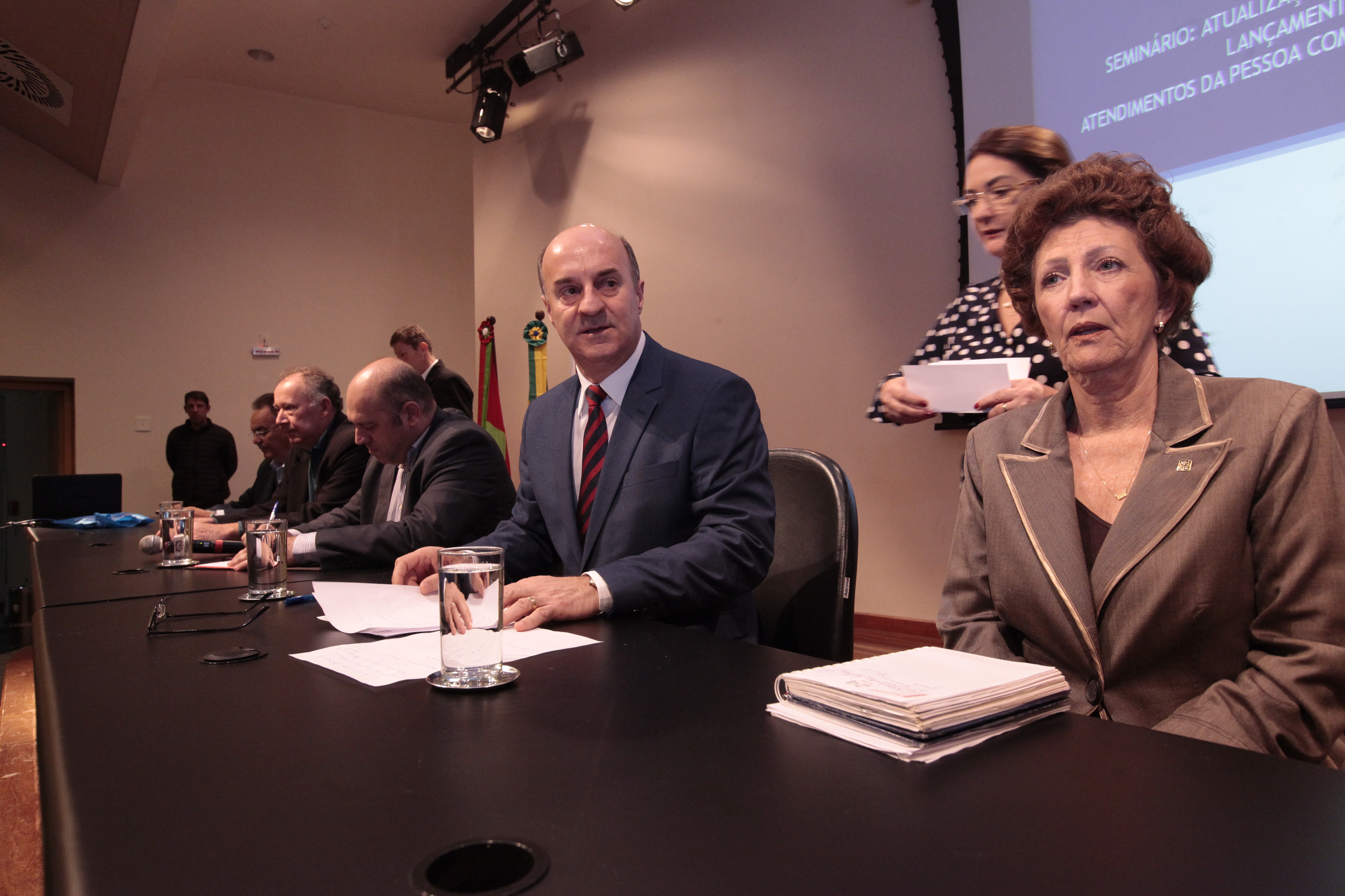 Seminário _ Atualização dos Protocolos de Atendimentos da Pessoa com Deficiência no SISREG