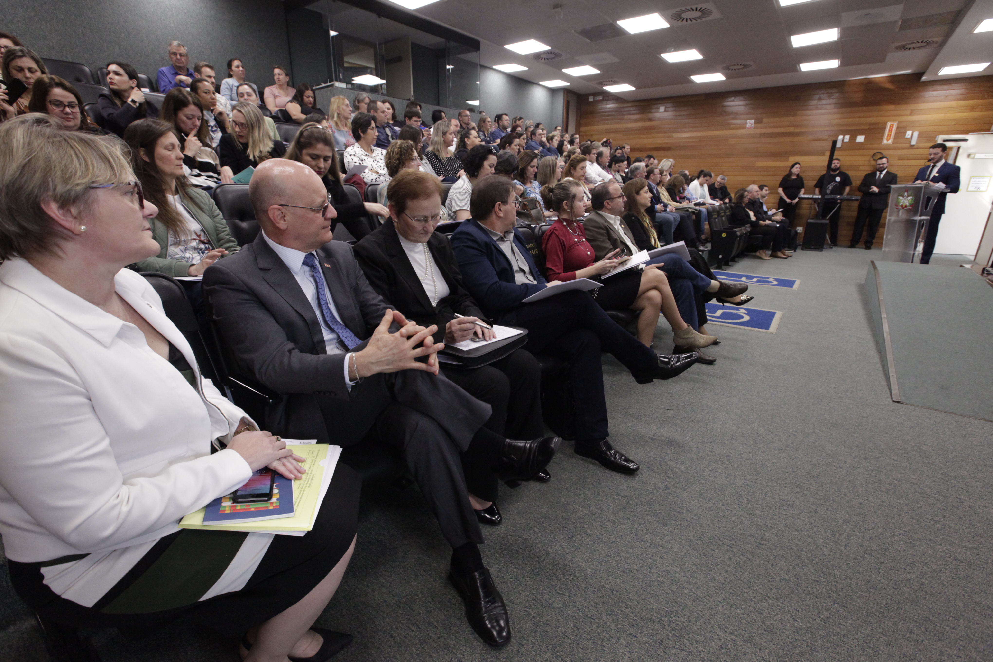Ciclo de Seminário_ Monitoramento e Avaliação dos Planos de Educação de SC