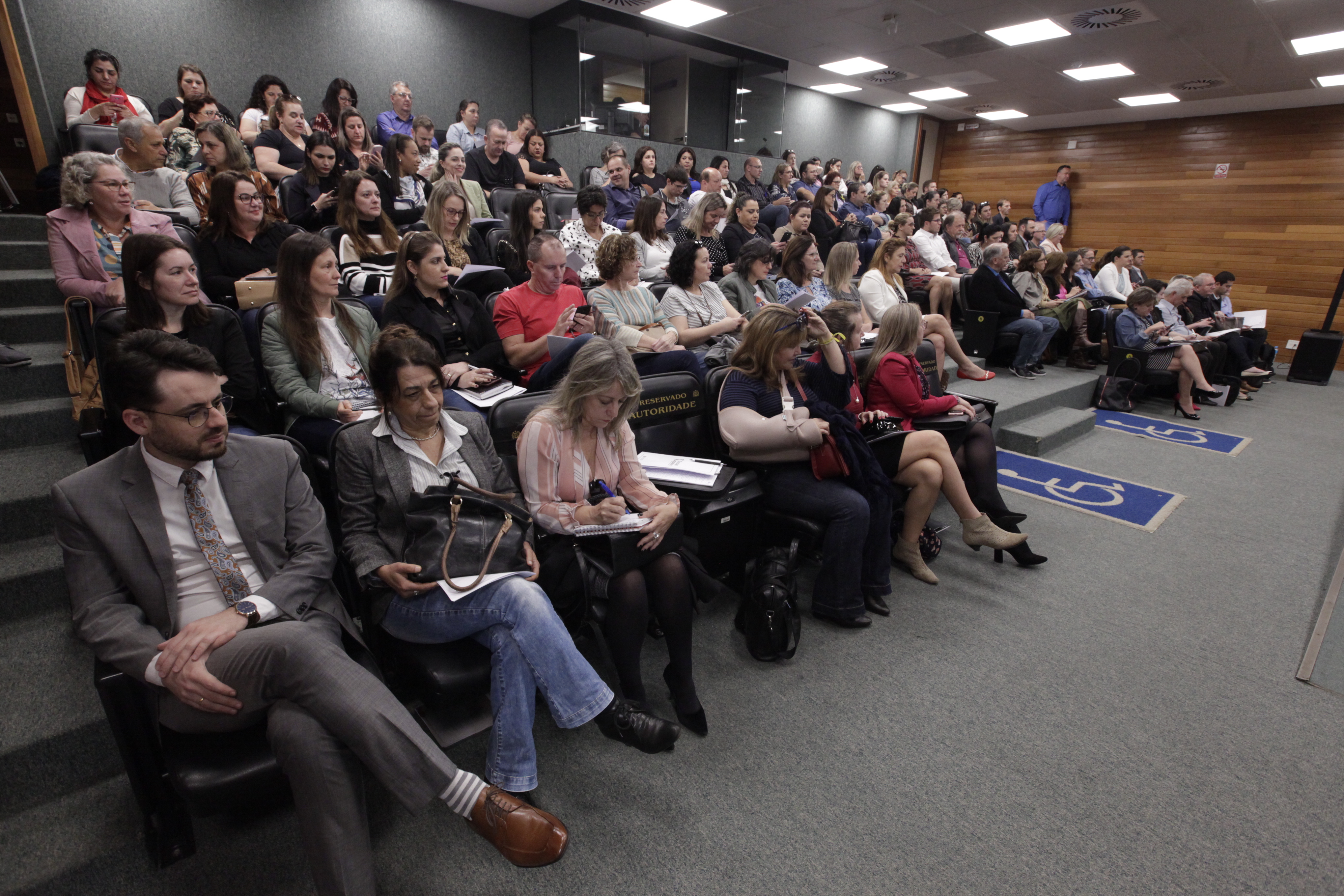 Ciclo de Seminário_ Monitoramento e Avaliação dos Planos de Educação de SC