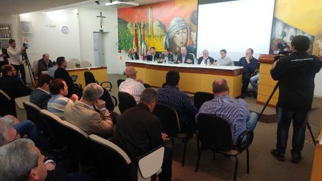 Lideranças do Extremo Oeste apelam ao governo pela recuperação da SC-283