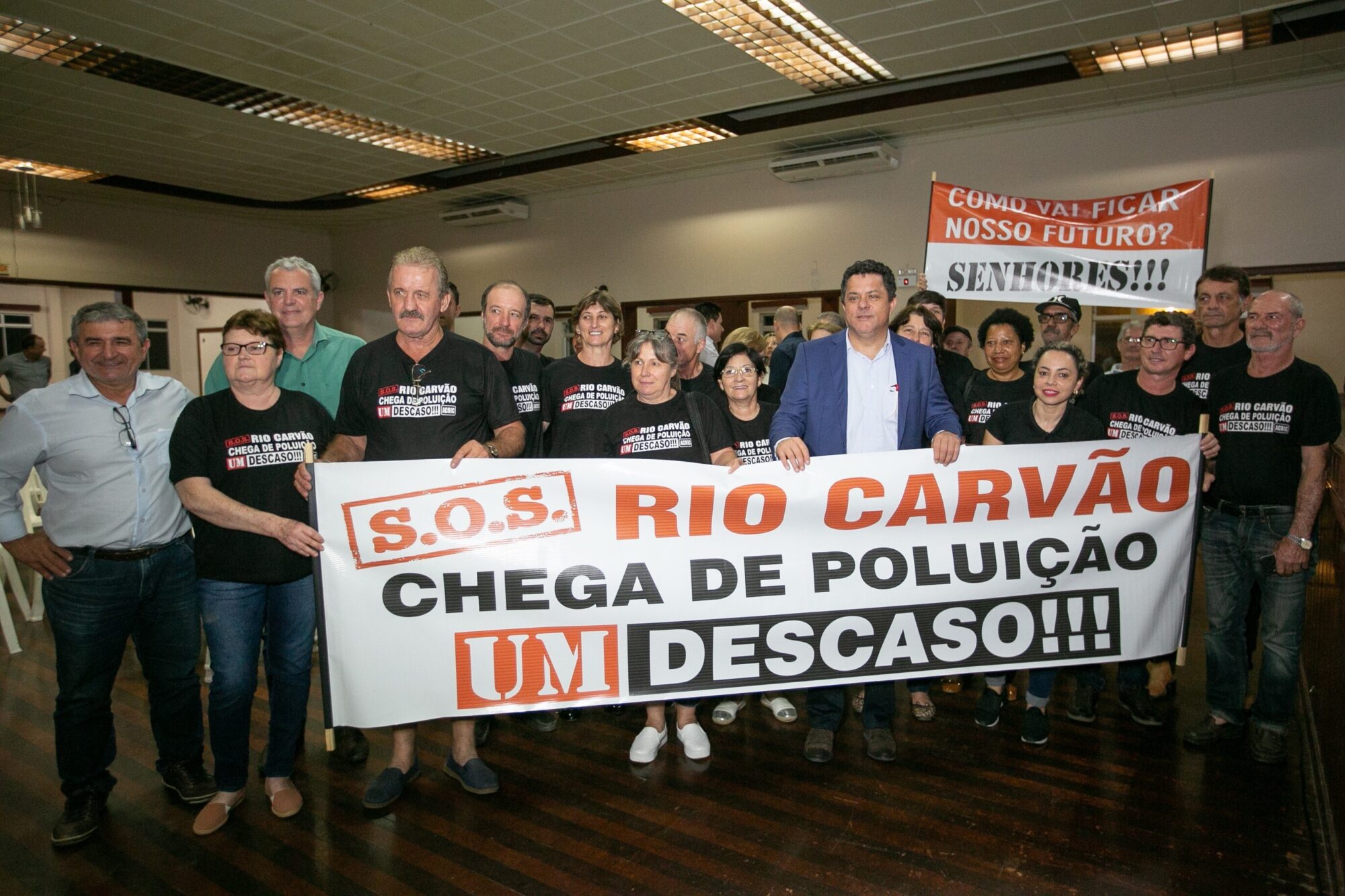 Comunidade de Rio Carvão, em Urussanga, é a mais atingida e moradores exigem recuperação ambiental