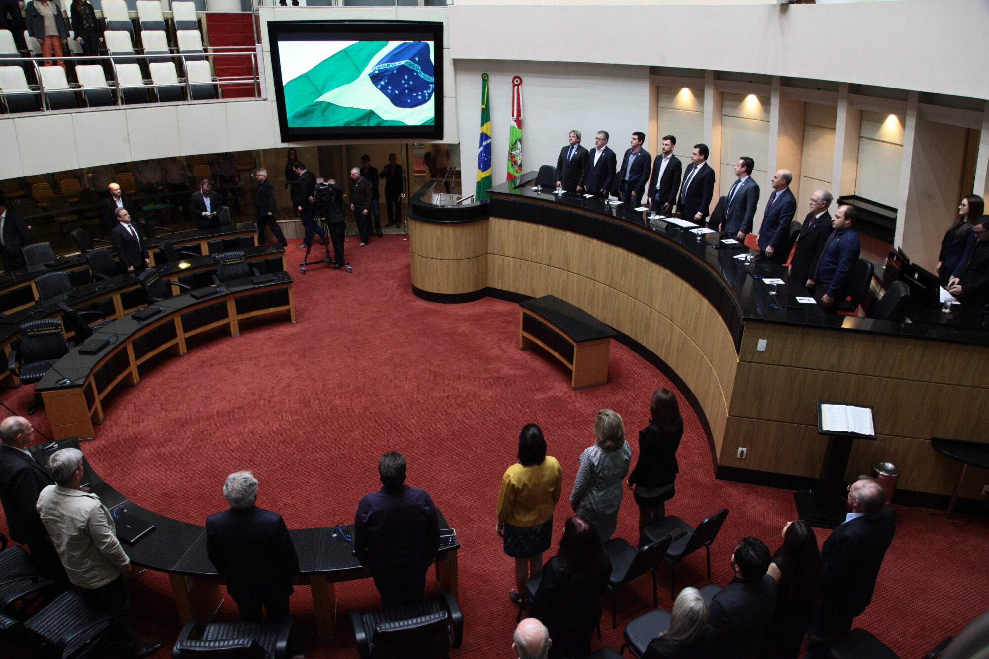 Em sessão especial, Alesc homenageia produtores catarinenses de cachaça