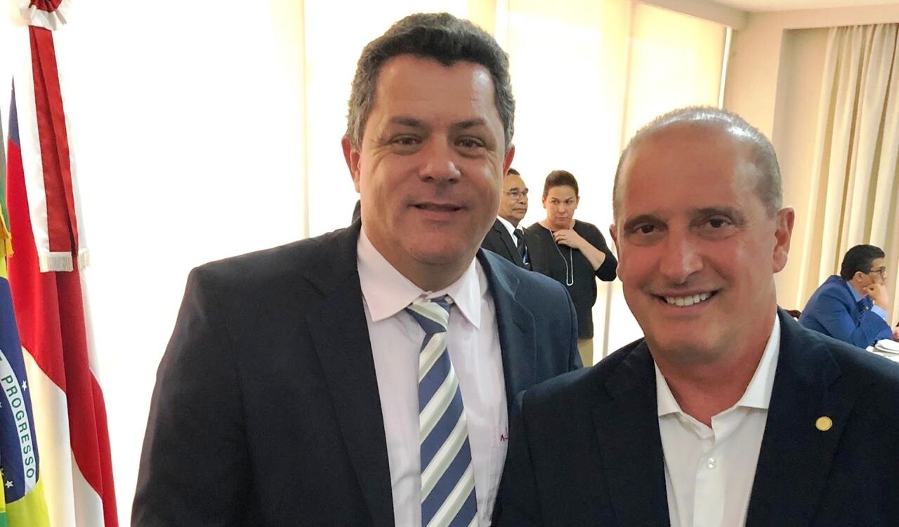 Naatz trata de agilização de licenciamentos ambientais com ministro Onix