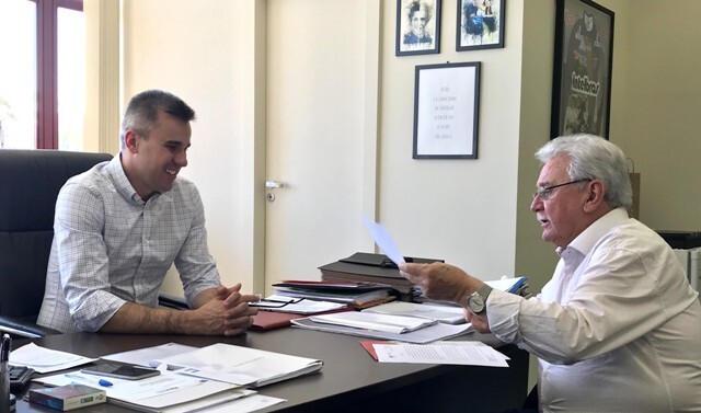Deputado Moacir Sopelsa participou de audiência com o secretário da Casa Civil Douglas Borba. Foto: assessoria parlamentar.
