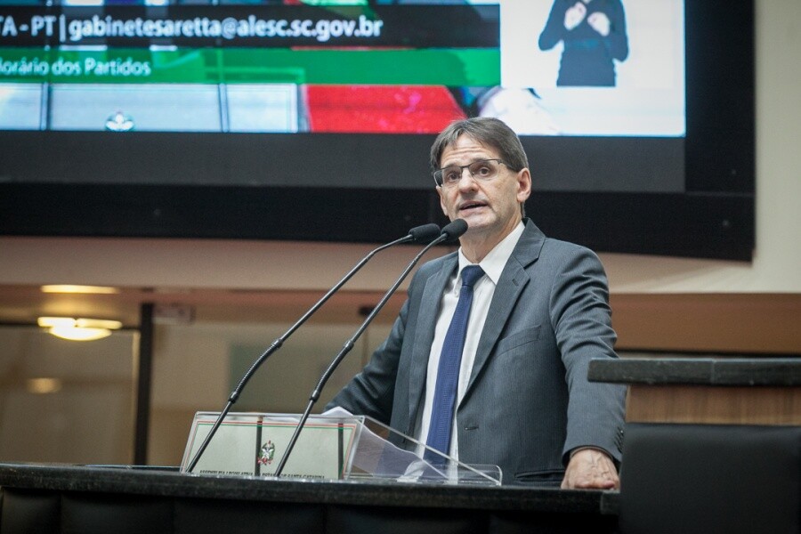 Deputado Neodi Saretta