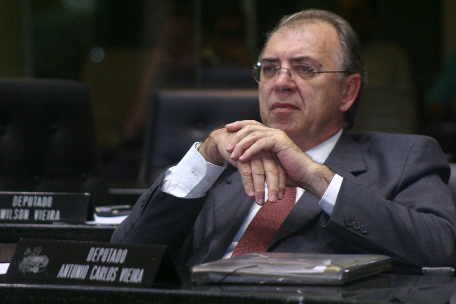 Morre o ex-deputado Antonio Carlos Vieira; velório ocorre na Alesc