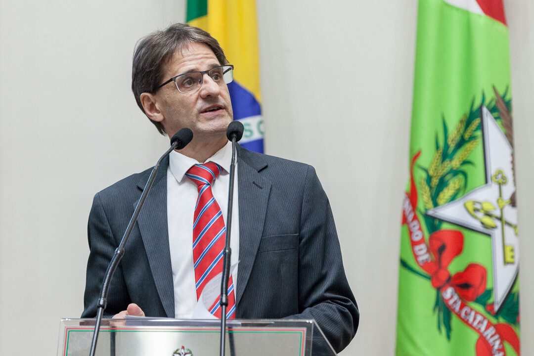 Deputado Neodi Saretta