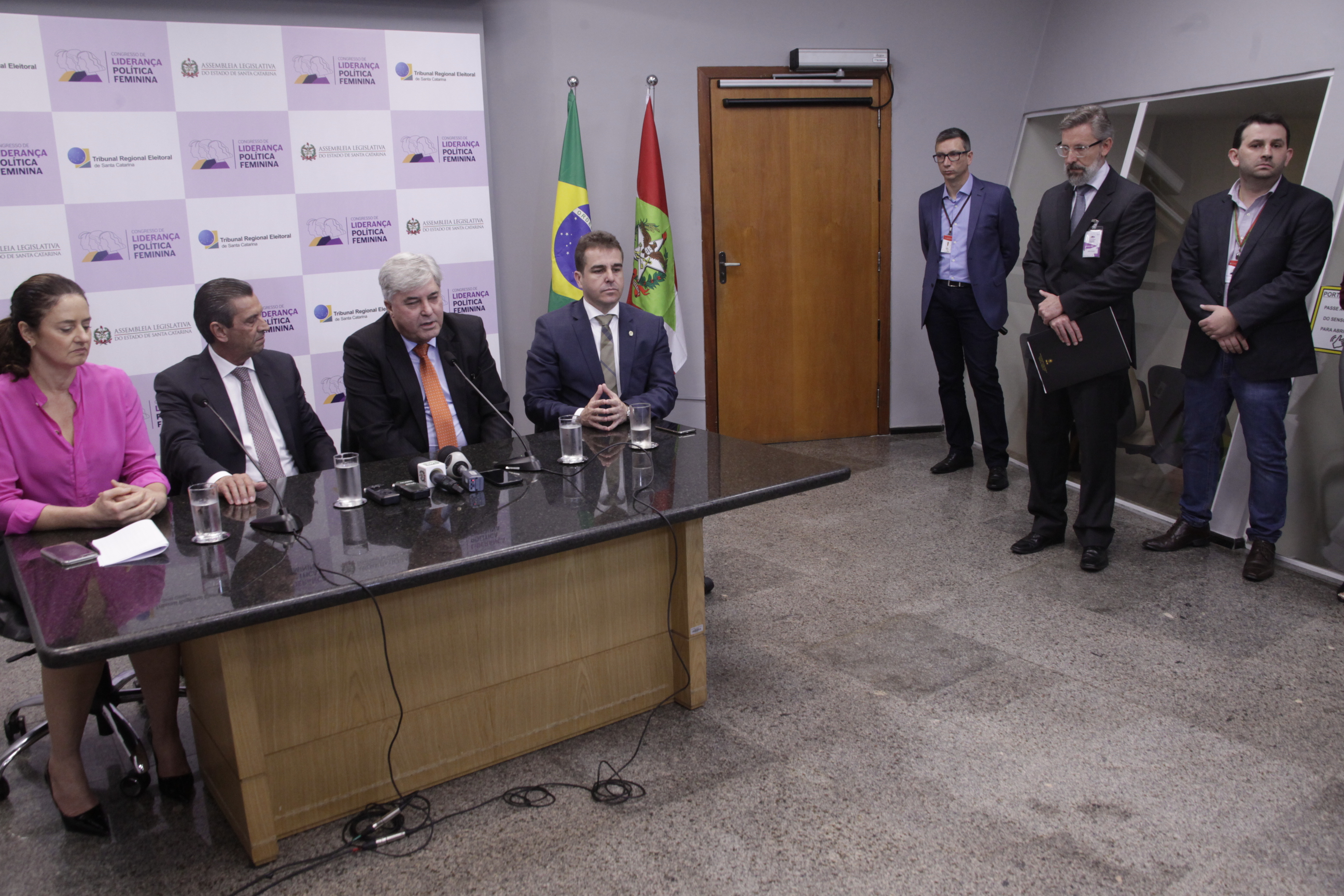 Coletiva Congresso Liderança Feminina na Política