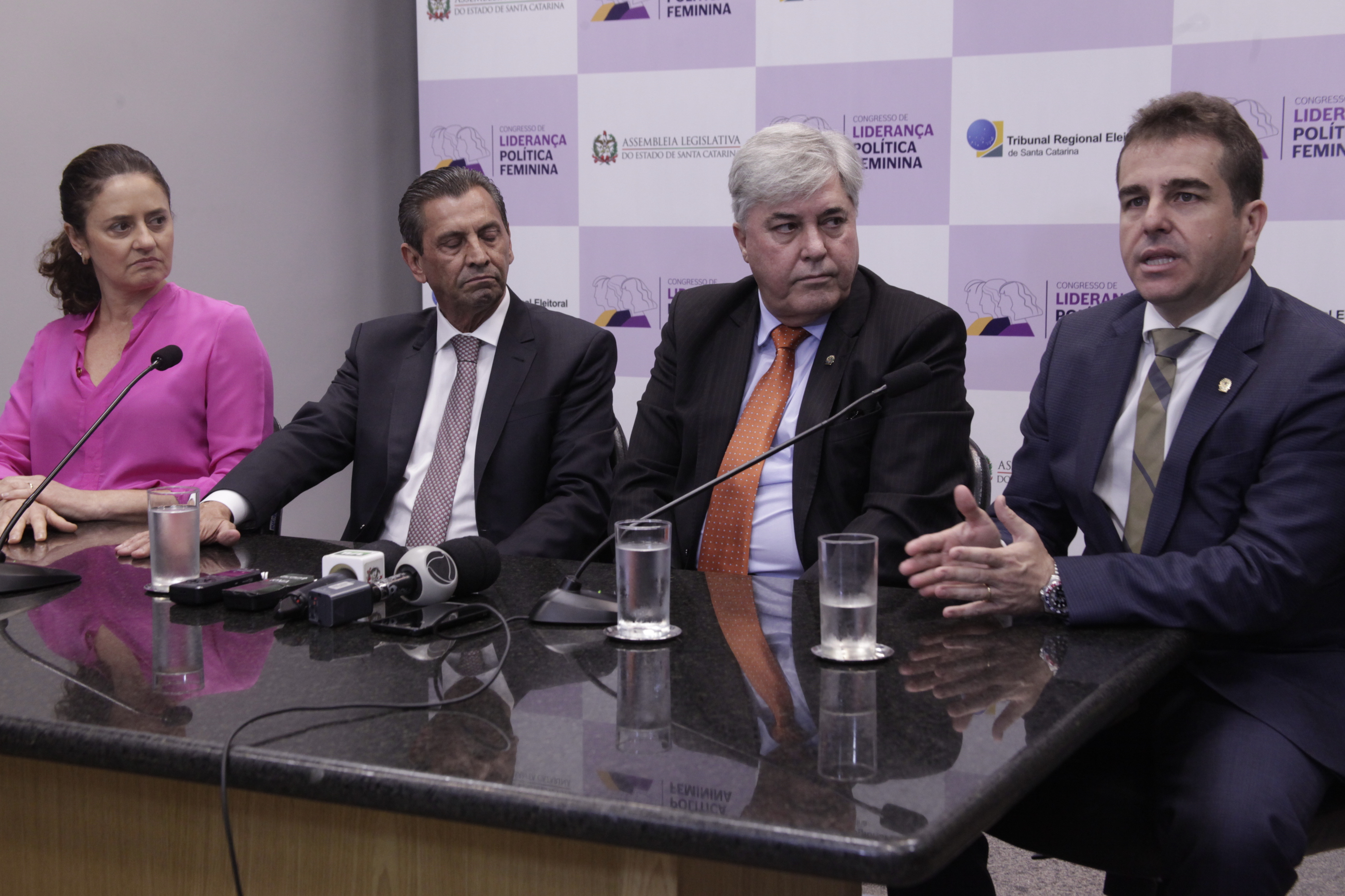 Coletiva Congresso Liderança Feminina na Política