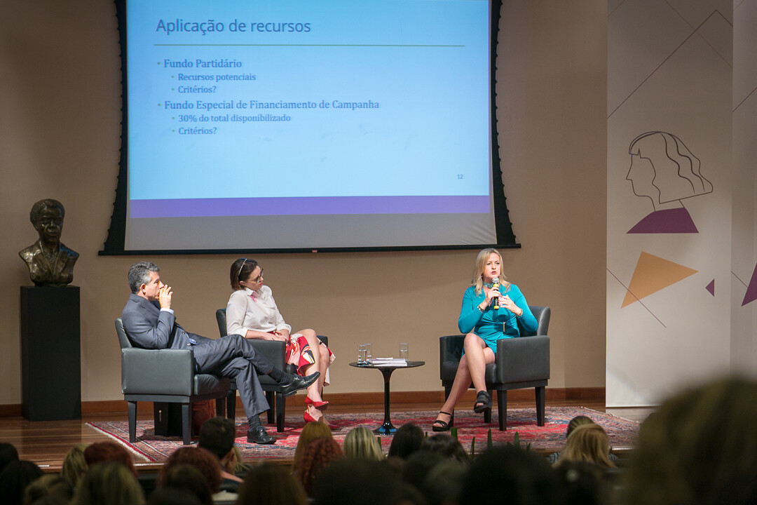 Mulheres levaram 22% dos 30% a que tinham direito na eleição de 2018