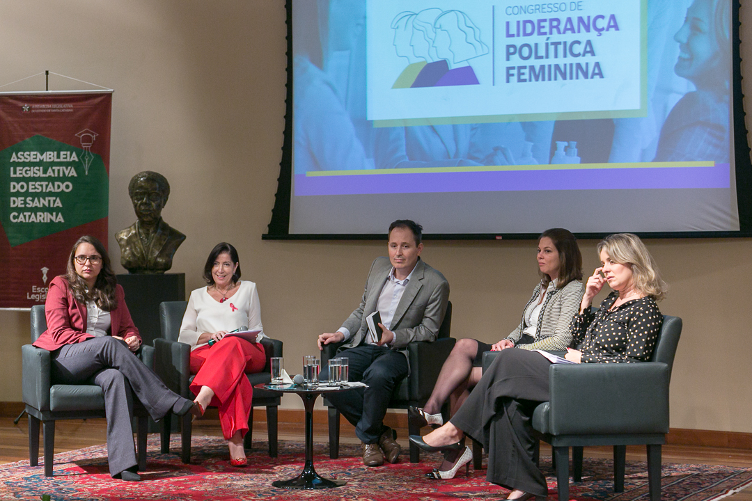 PAINEL – Políticas Públicas para as Mulheres