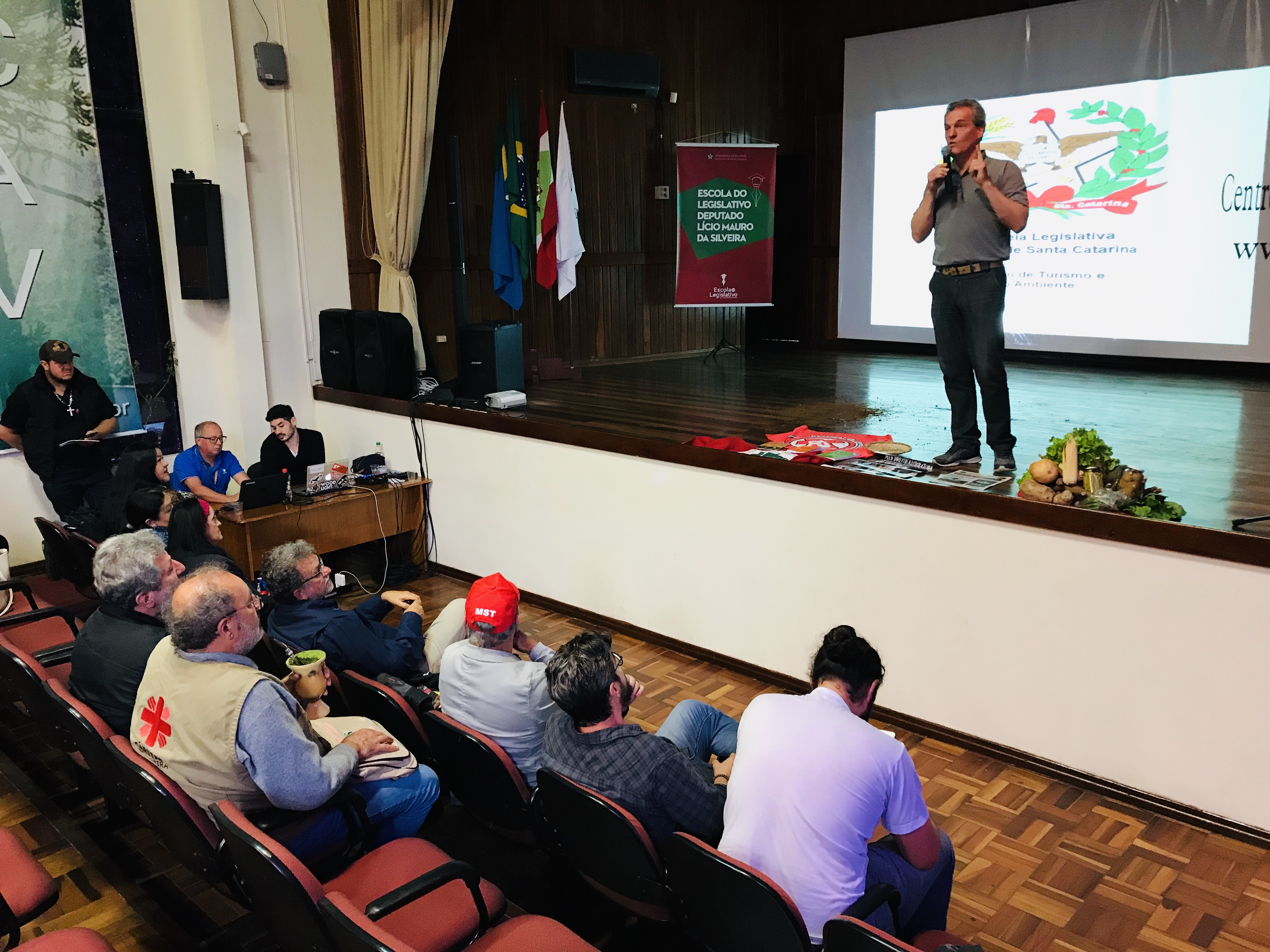 Lages - Seminário Meio Ambiente e Sociedade 2019 - Apresentação dos cases.