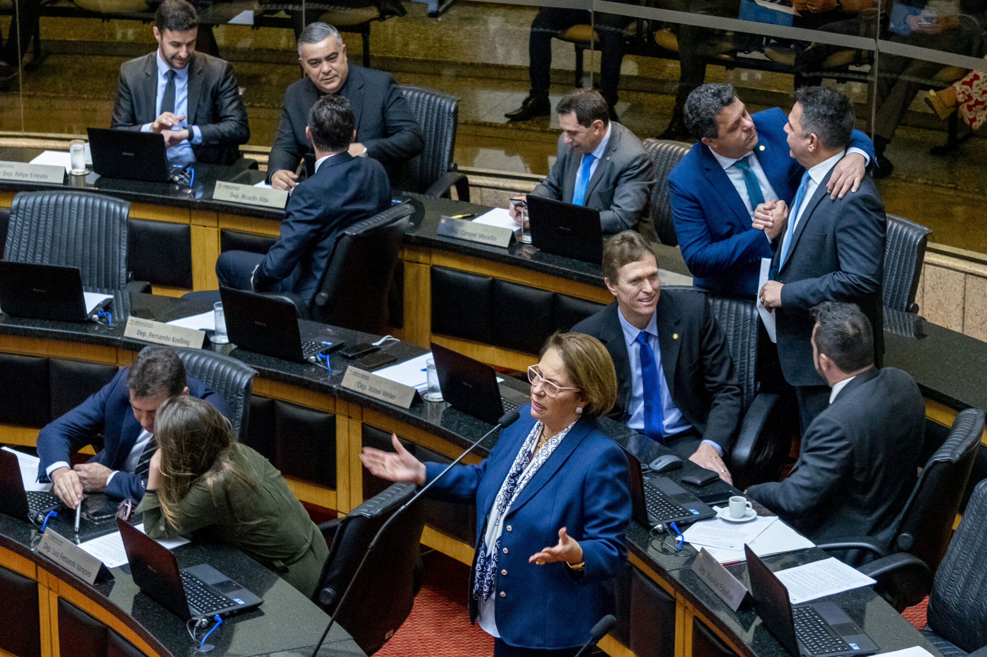 Parlamento discute feminicídios e prioridades do Alto Vale do Itajaí