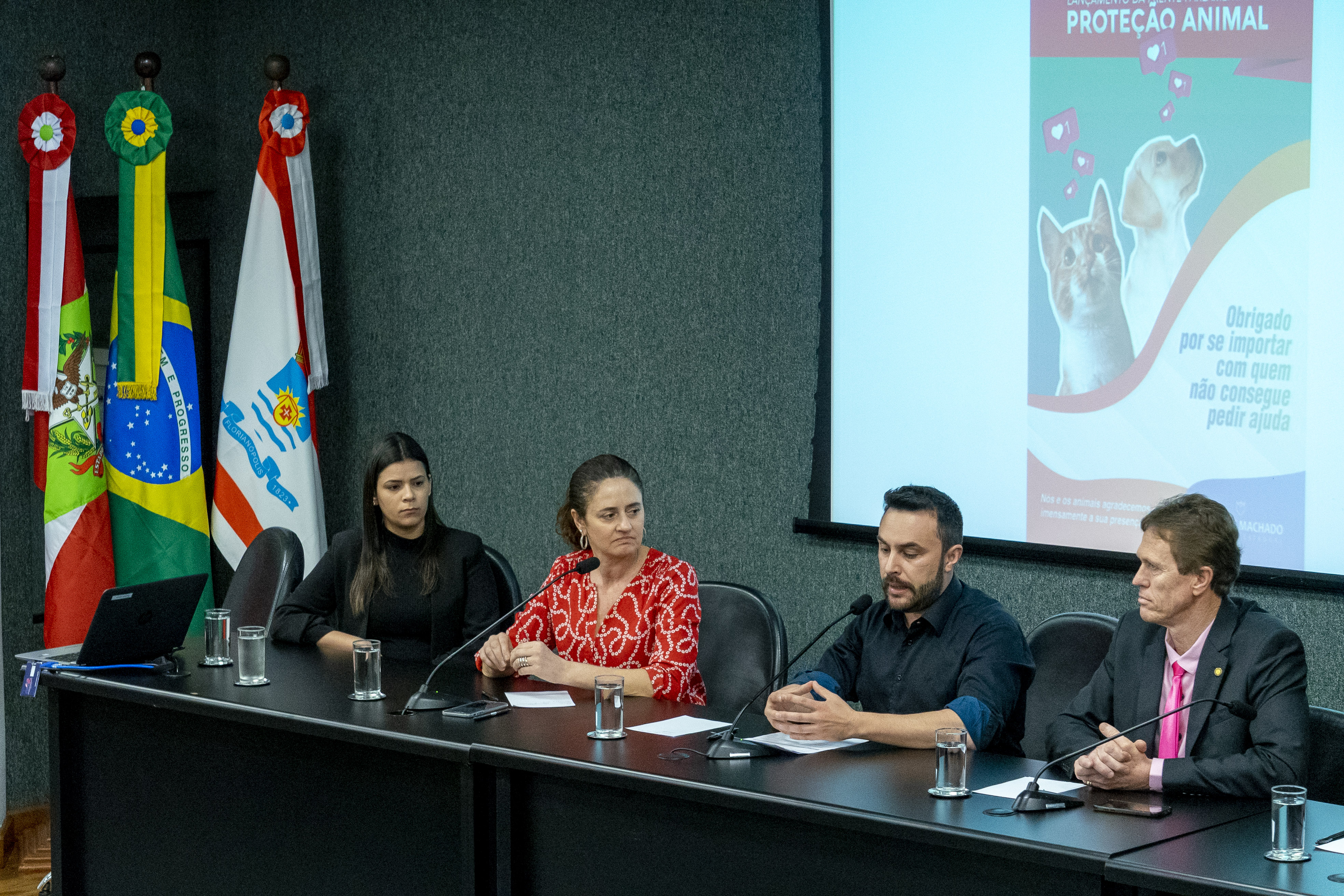 LANÇAMENTO – Frente Parlamentar de Proteção e Bem Estar Animal