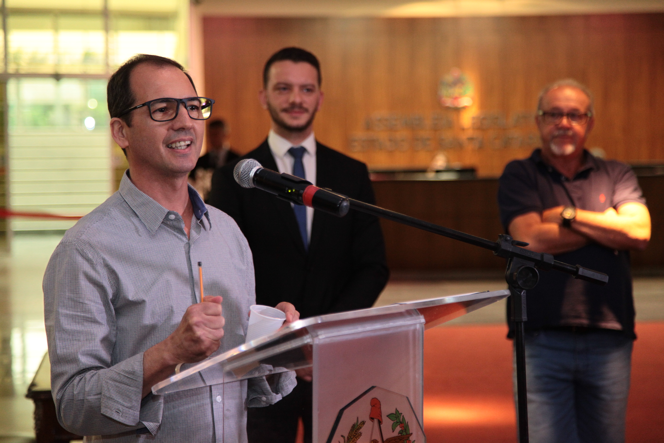Lançamento Literário - A Vida é uma Viagem, de Leonardo Salvini.