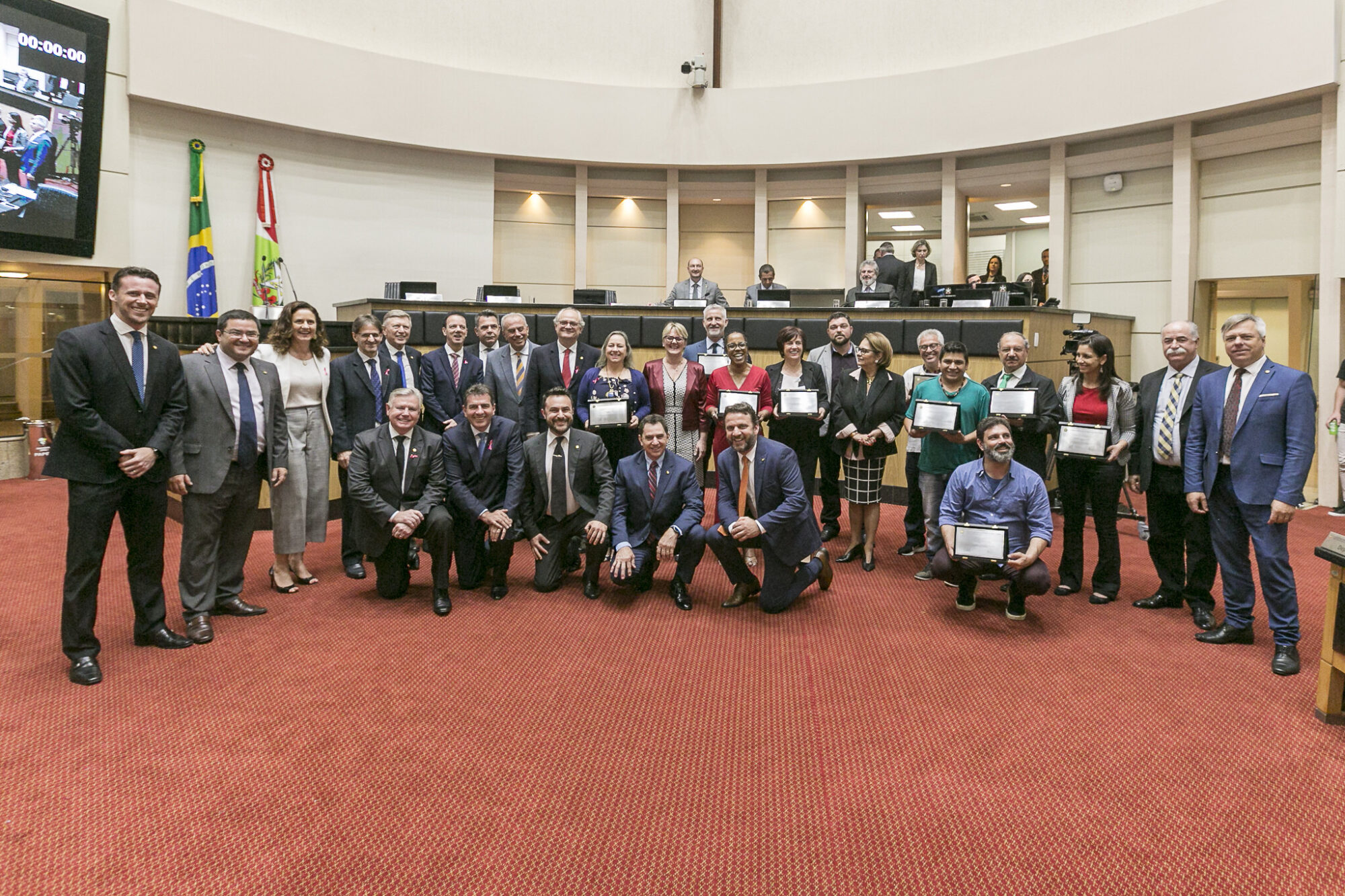 Parlamentares prestam homenagens pelo Dia do Professor