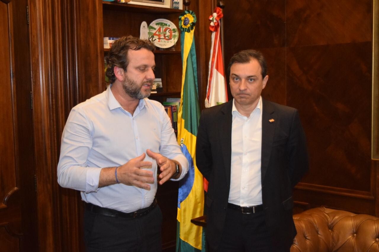 Deputado Jerry Comper e governador Carlos Moisés