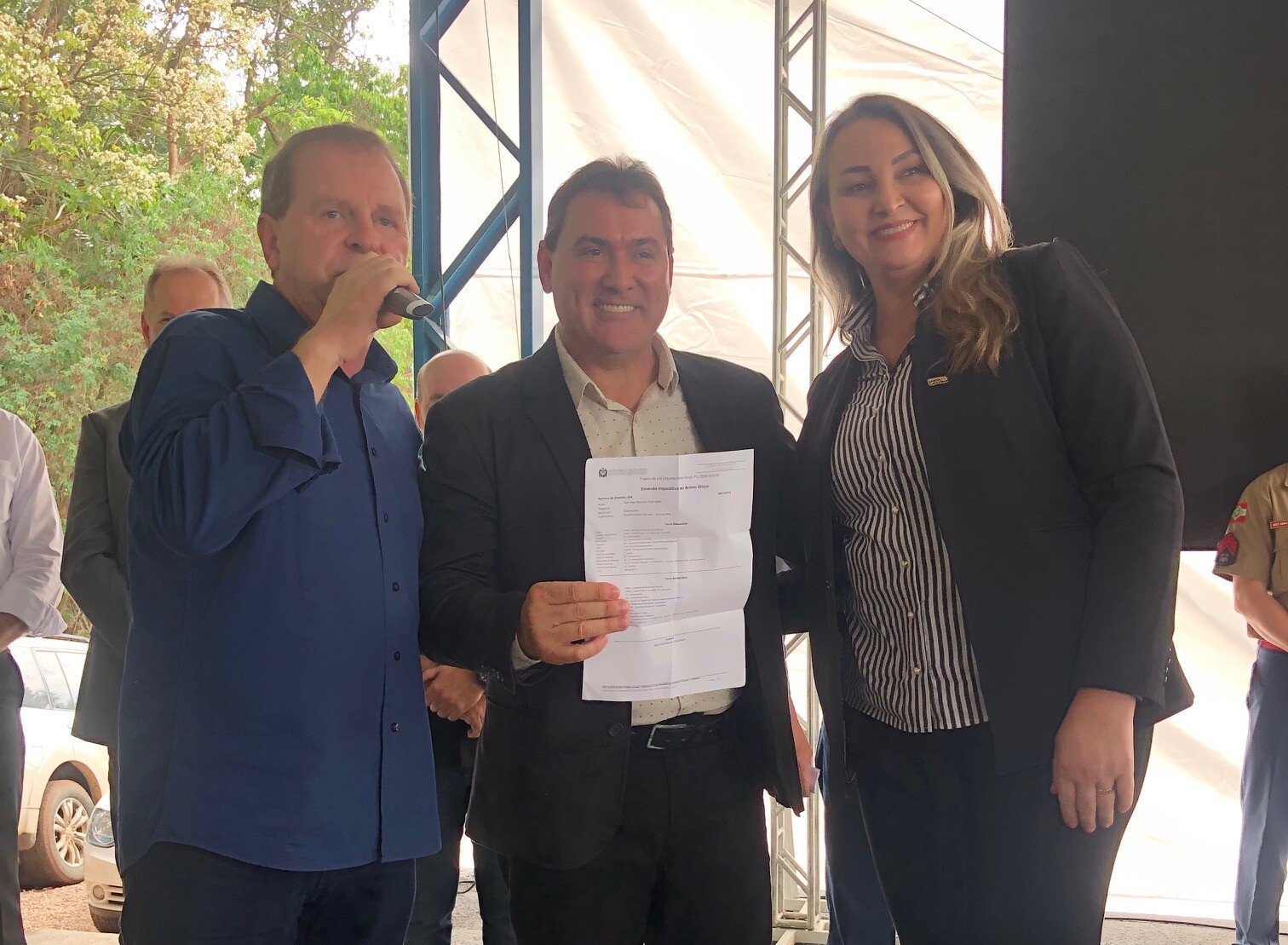 Deputado Mauricio Eskudlark, prefeito Roque Luiz Meneghini e vice-governadora Daniela Reinehr