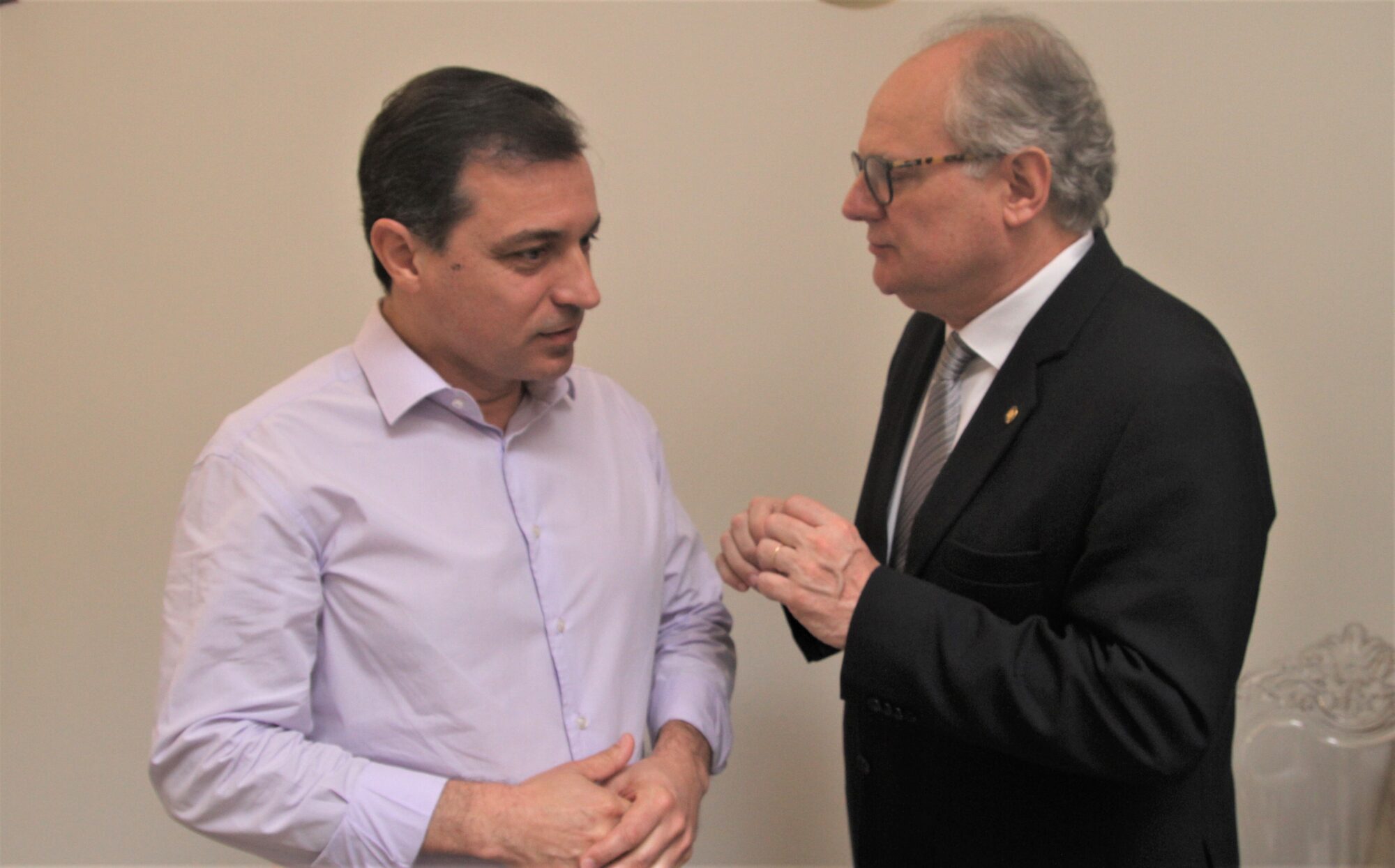 Dr. Vicente pressiona por aprovação do novo Código de Vigilância Sanitária