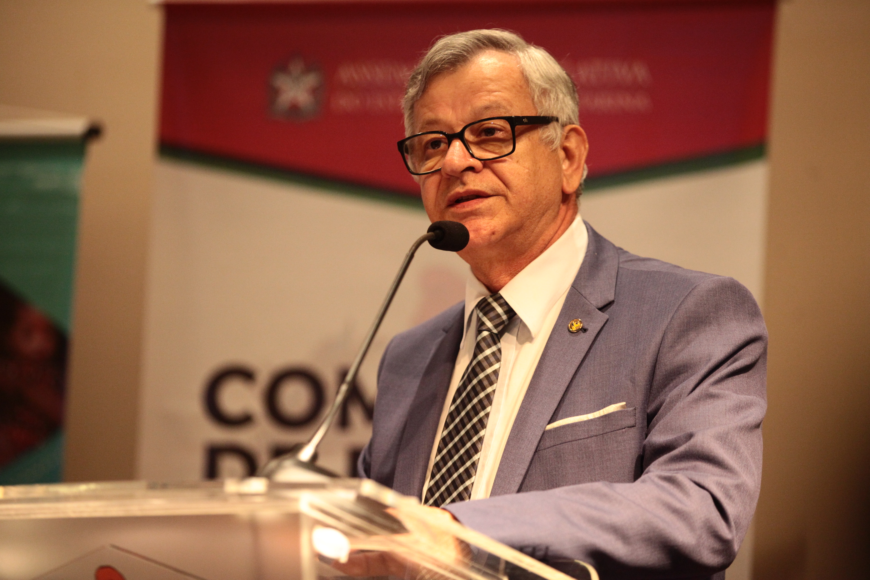 Seminário: A Importância das entidades na política de Assistência Social - Vadecir Sagaz