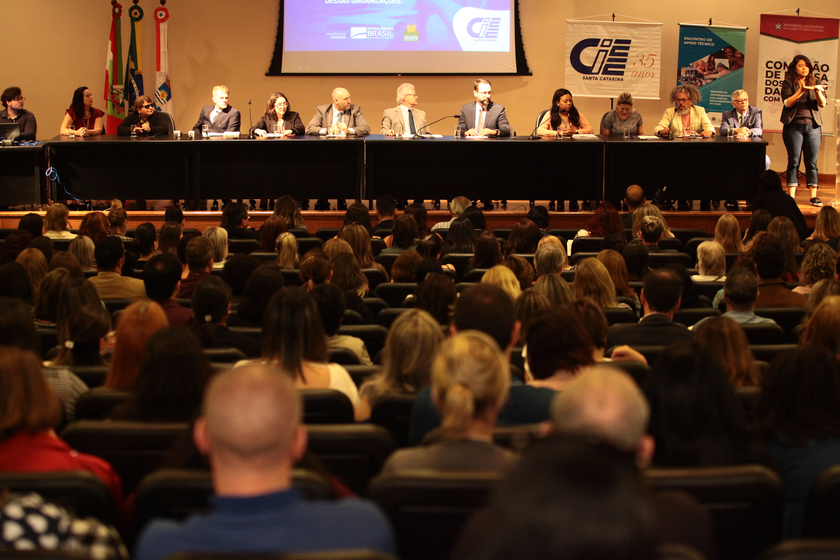 Seminário: A Importância das entidades na política de Assistência Social