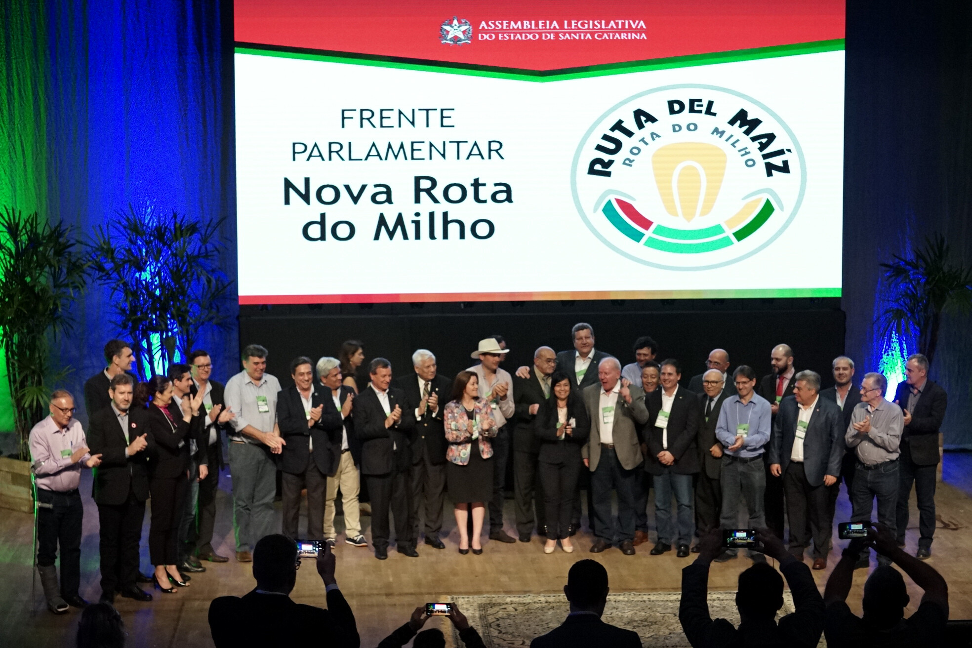Importação de milho do Paraguai ganha apoio de lideranças