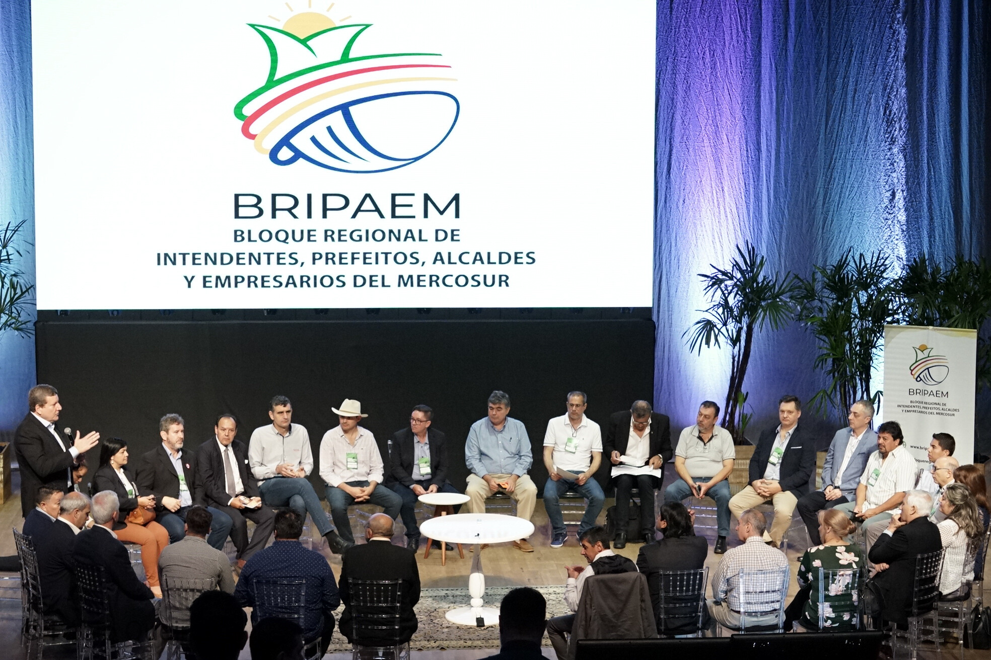 Bloco de prefeitos e empresários do Mercosul busca a integração regional