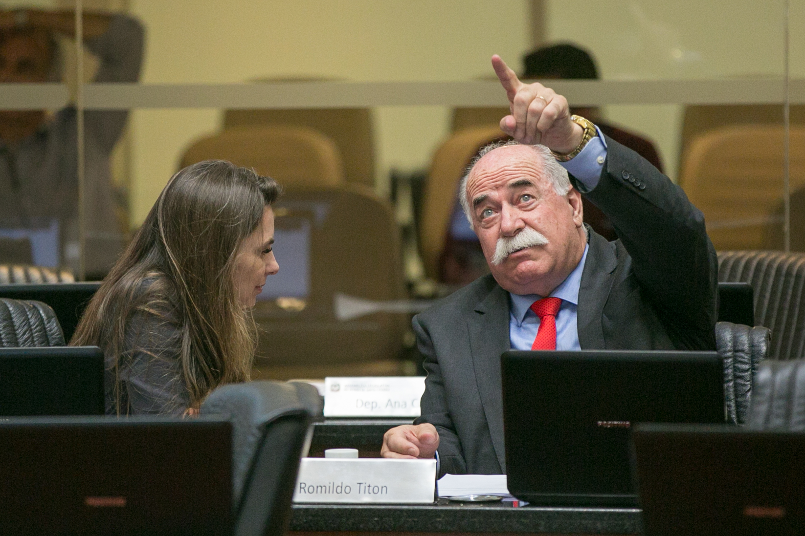 Deputada Paulinha (PDT) e Deputado Romildo Titon (MDB)
