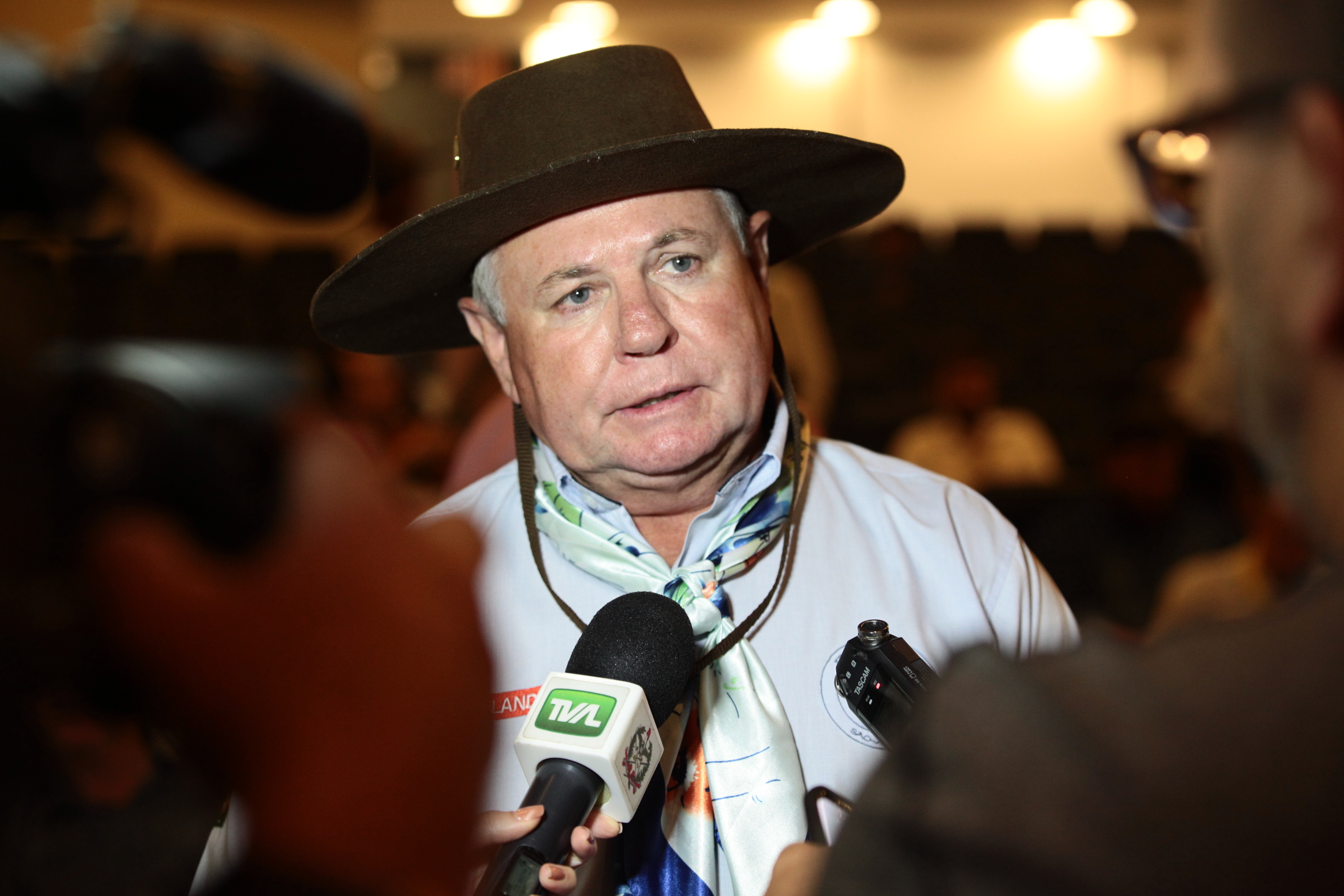 Foto Solon Soares - Lançamento da Frente Parlamentar do Agronegócio, Turismo Rural e Cultura Tradicionalista - Deputado Nilso Berlanda (PR)