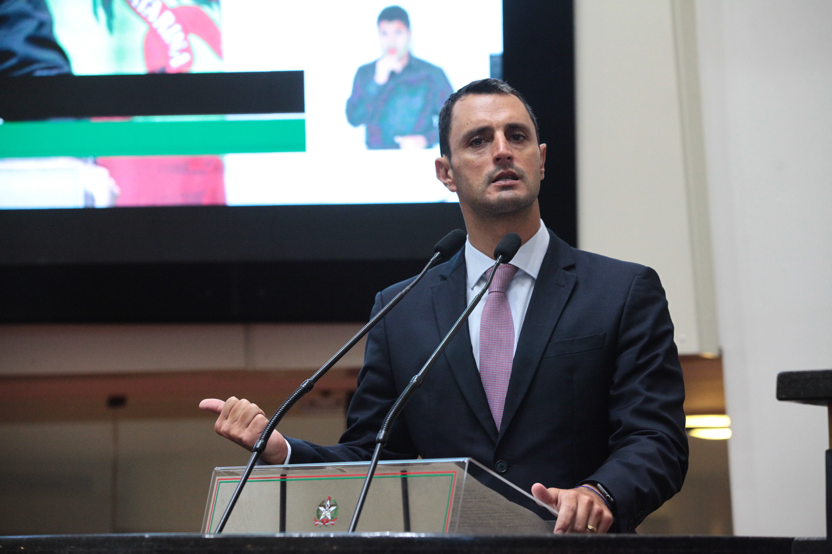Sessão Plenária - Deputado João Amin (PP)