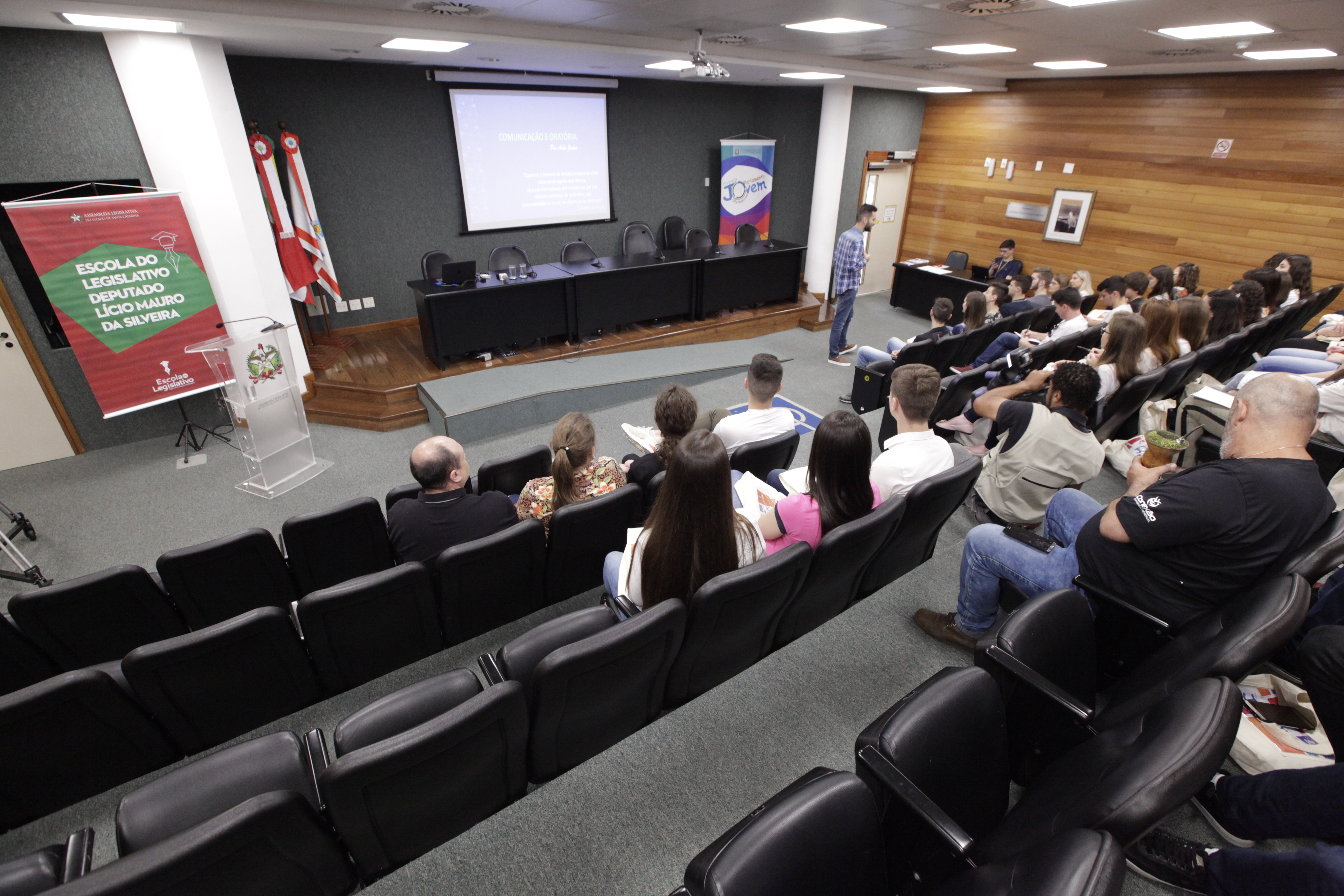Parlamento Jovem