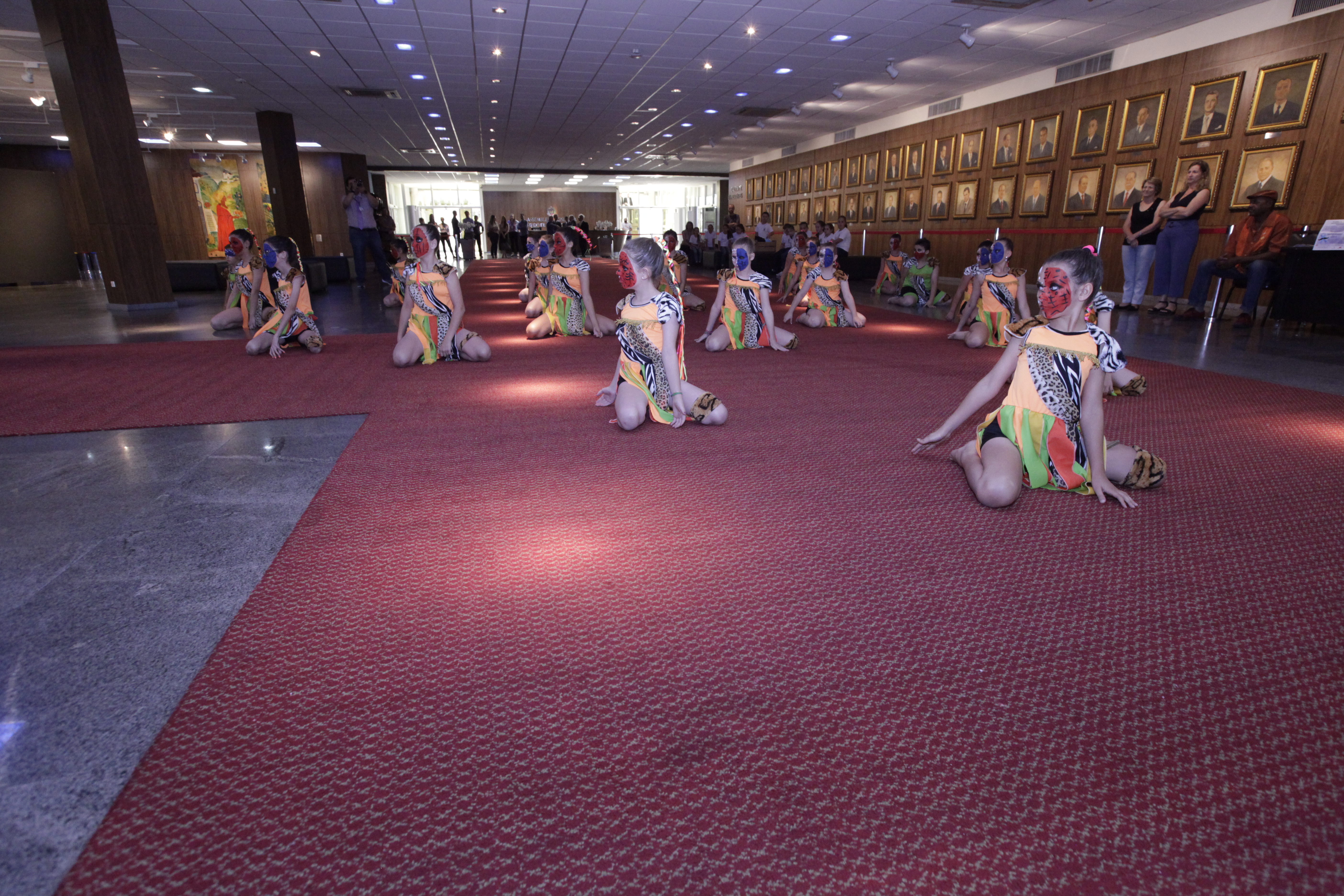 Apresentação Artística Dança Africana do Município de Lontras