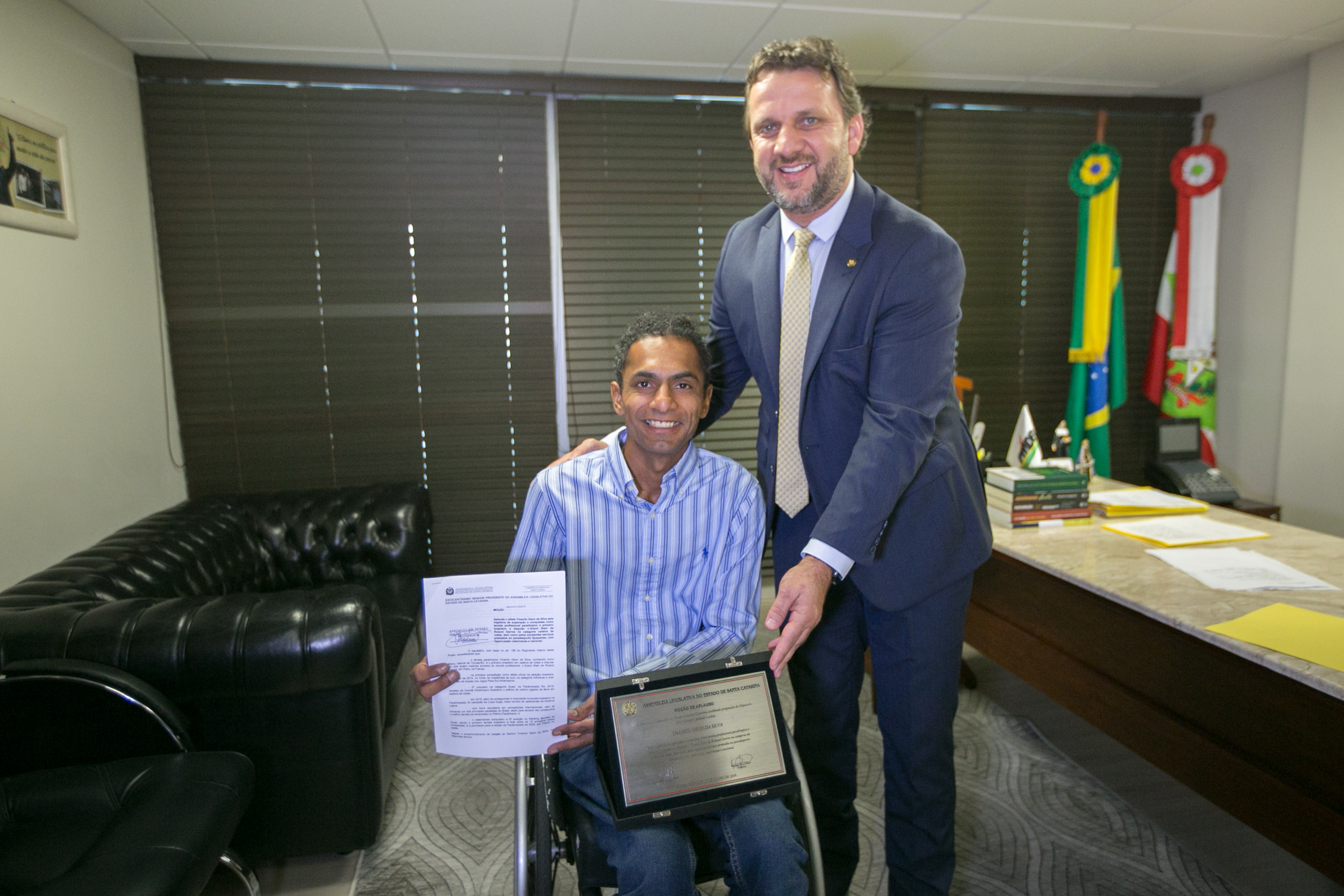 Paratleta Ymanitu Silva e Deputado Jerry Comper (MDB)