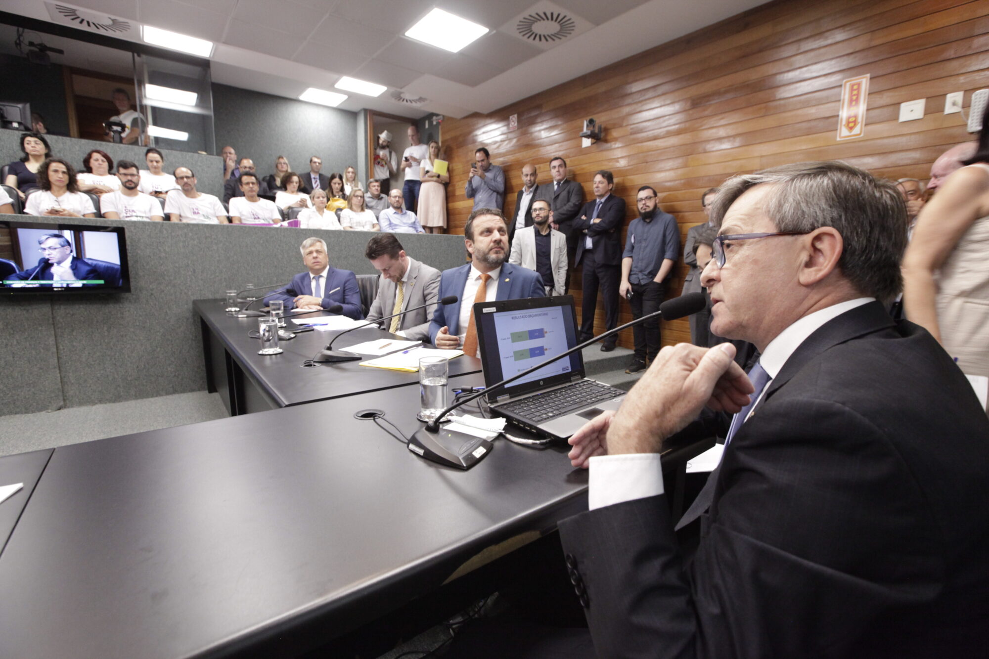 Relatório da Fazenda mostra que receita do Estado aumentou 13,6%