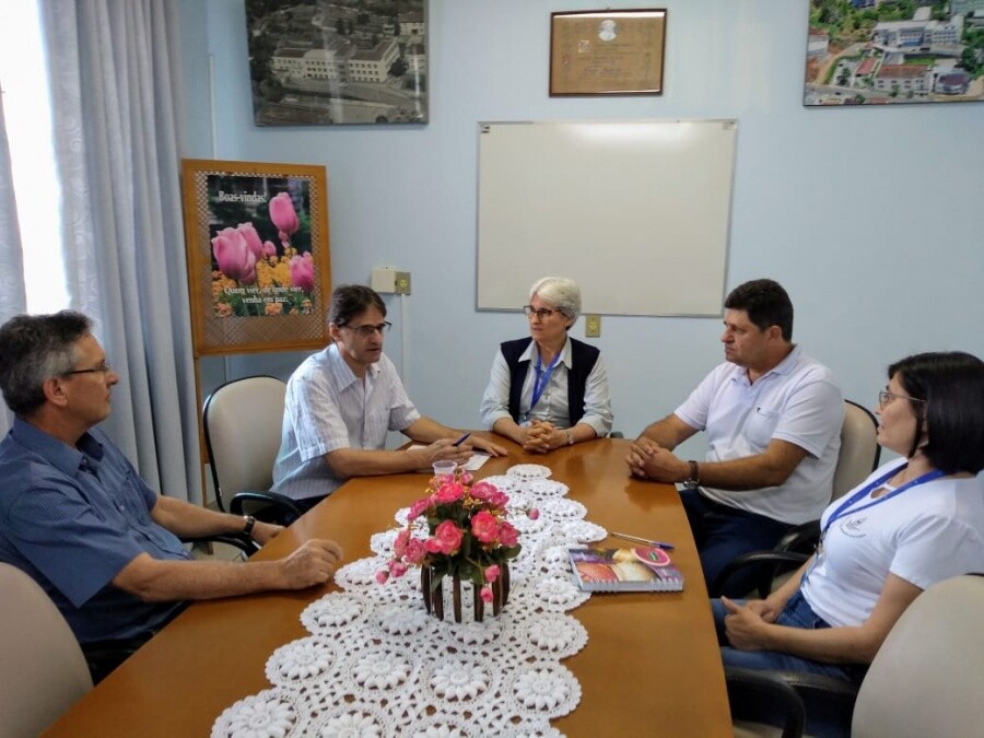 Saretta confirma liberação de recursos para hospital de Capinzal