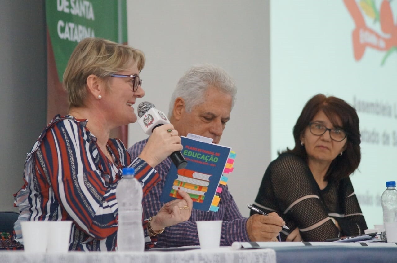 Estado já cumpriu parte das metas do plano nacional de educação