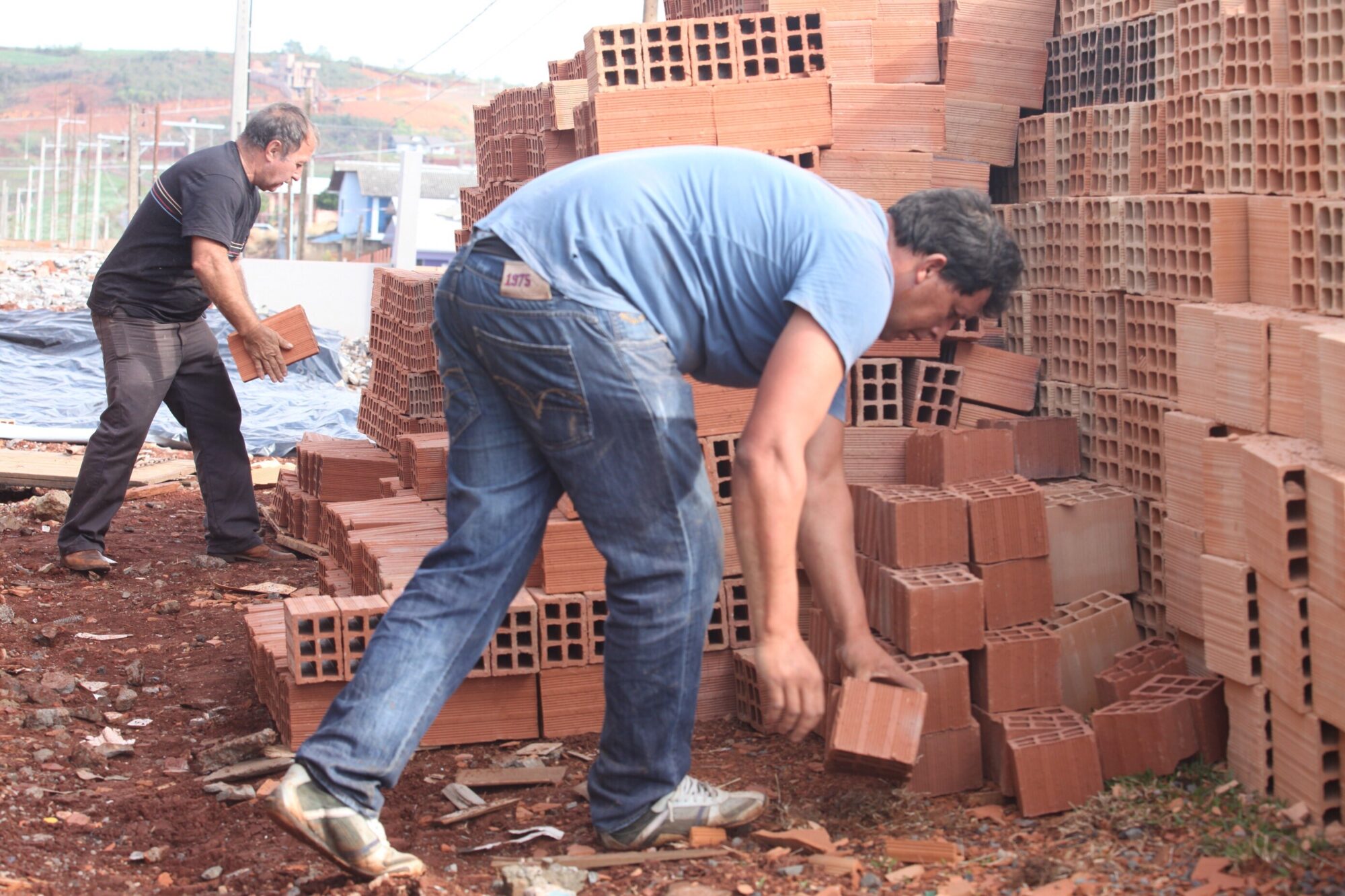 Projeto do rescaldo dos benefícios fiscais entra em tramitação