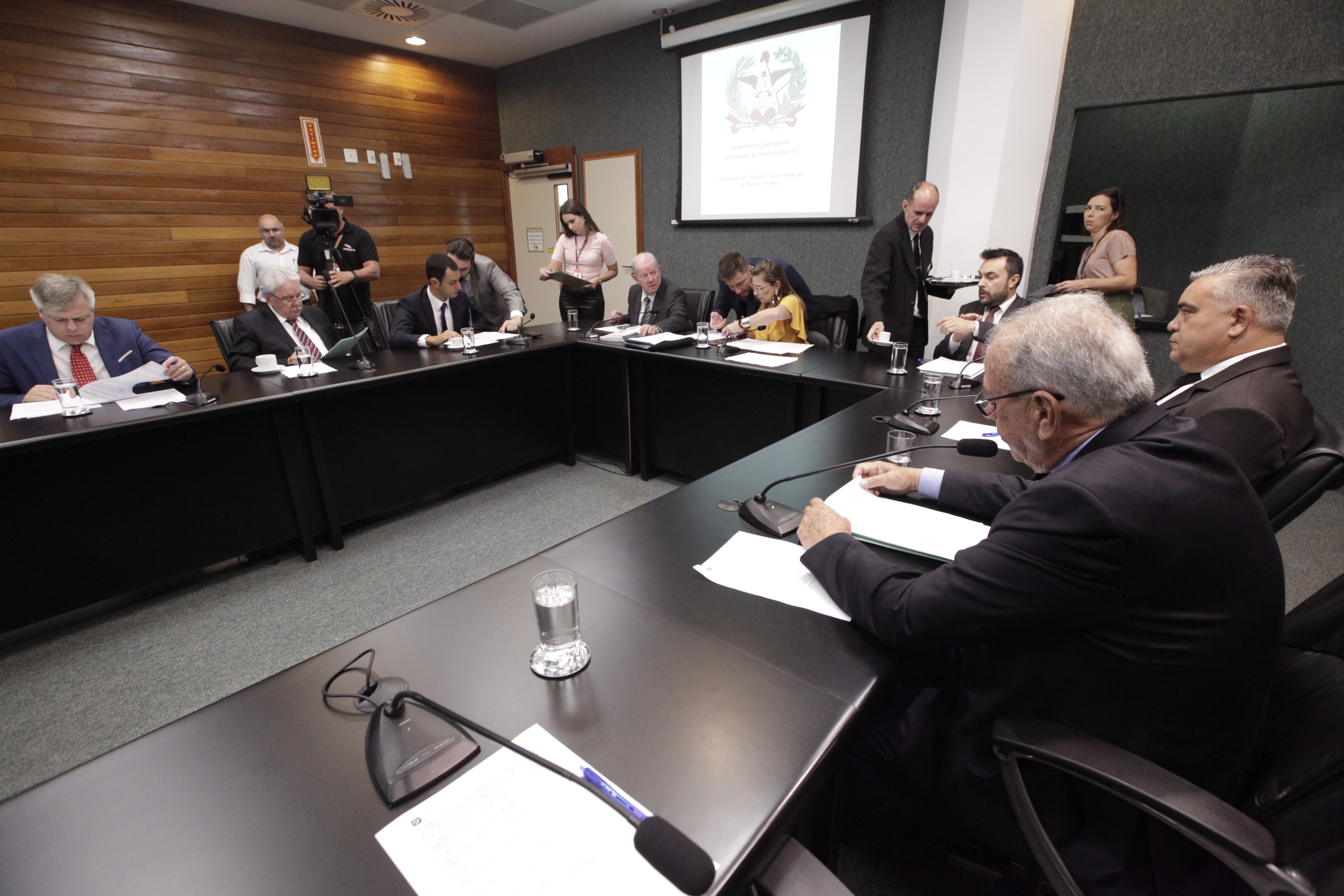 Comissão de Trabalho  Administração e Serviços Públicos