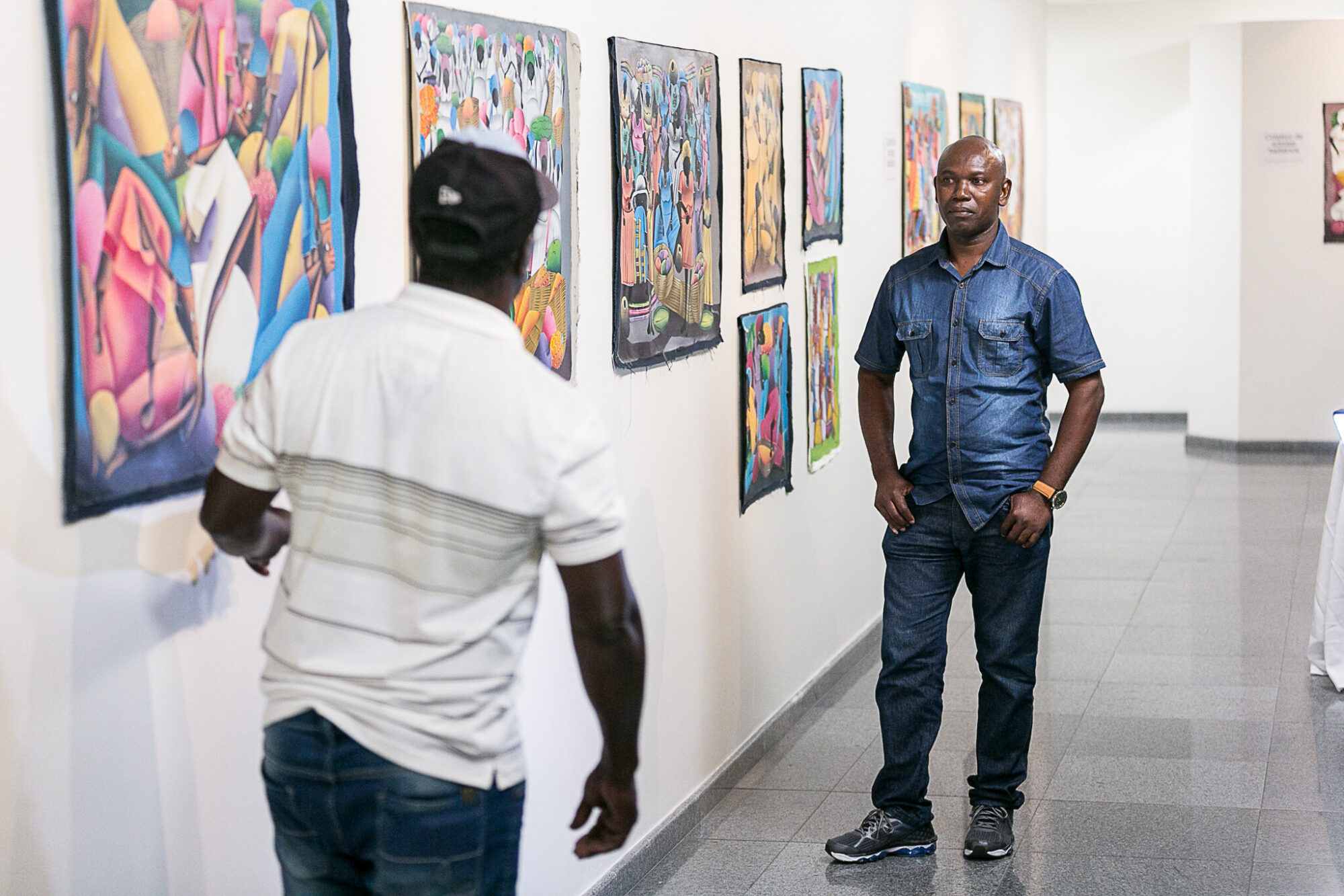 Artistas plásticos Elie Alceo e Jean-Wesly Demosthene