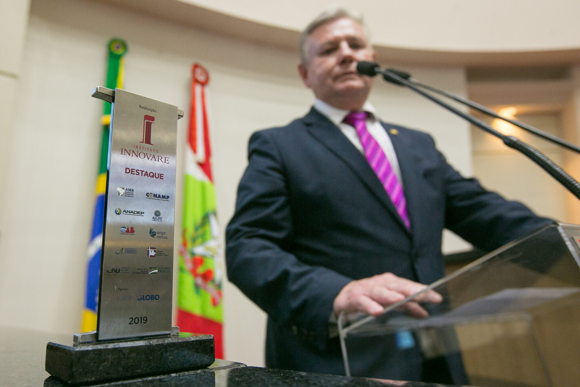 Sessão destaca premiação de projeto catarinense de ressocialização