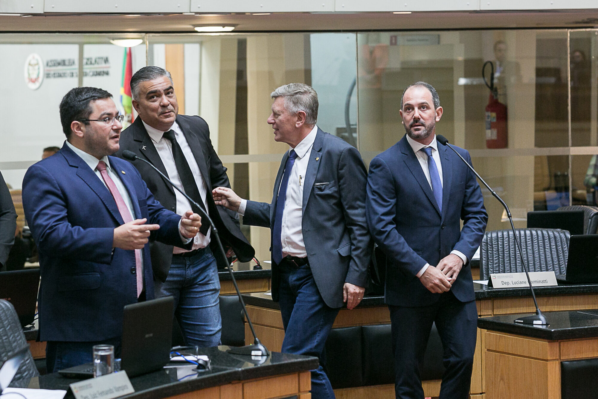 Deputado cobra do governo implantação de plano de carreira para o IMA