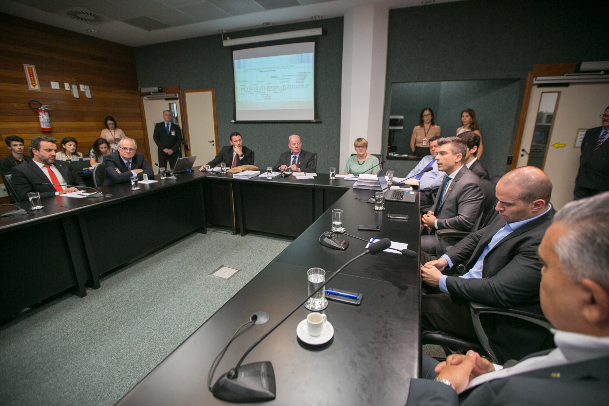 Votação do relatório final da CPI da Ponte fica para a próxima terça-feira (17)