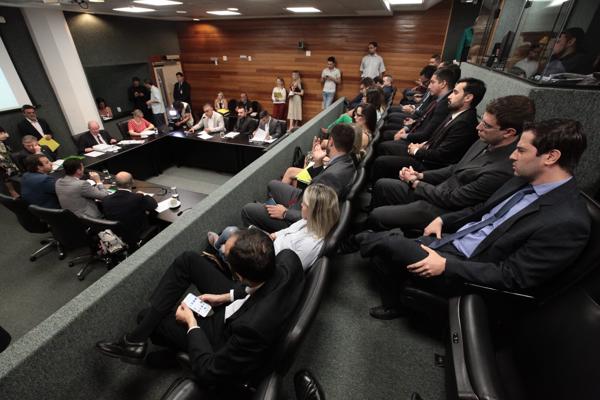 Finanças adia relatórios conclusivos ao PPA e LOA e fará extraordinária dia 12