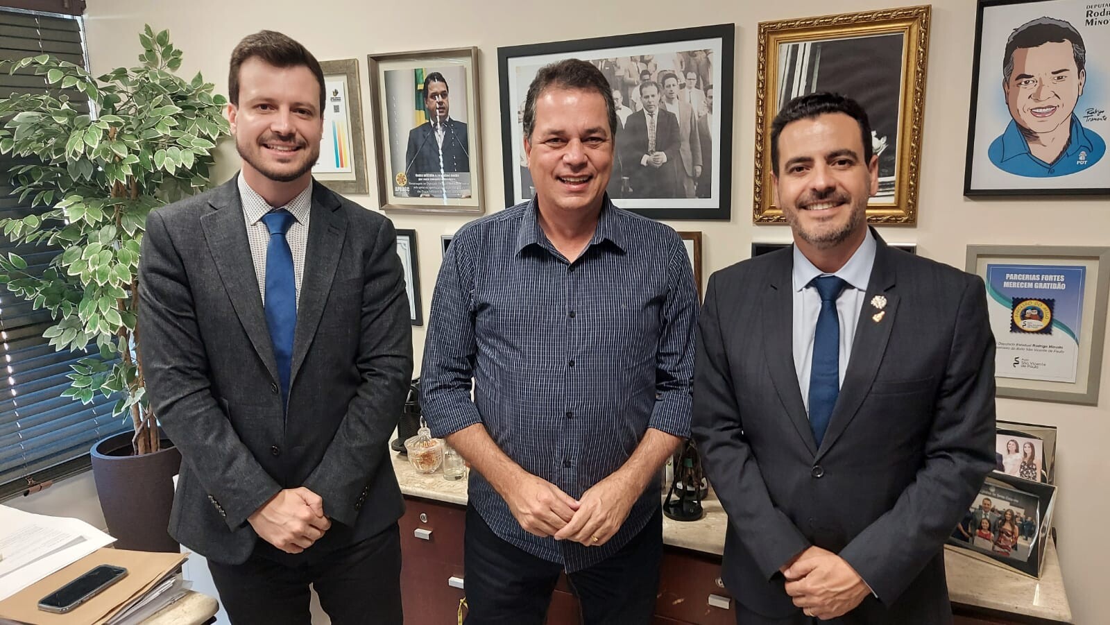 Rodrigo Minotto entrega emenda para Apae de Nova Veneza
